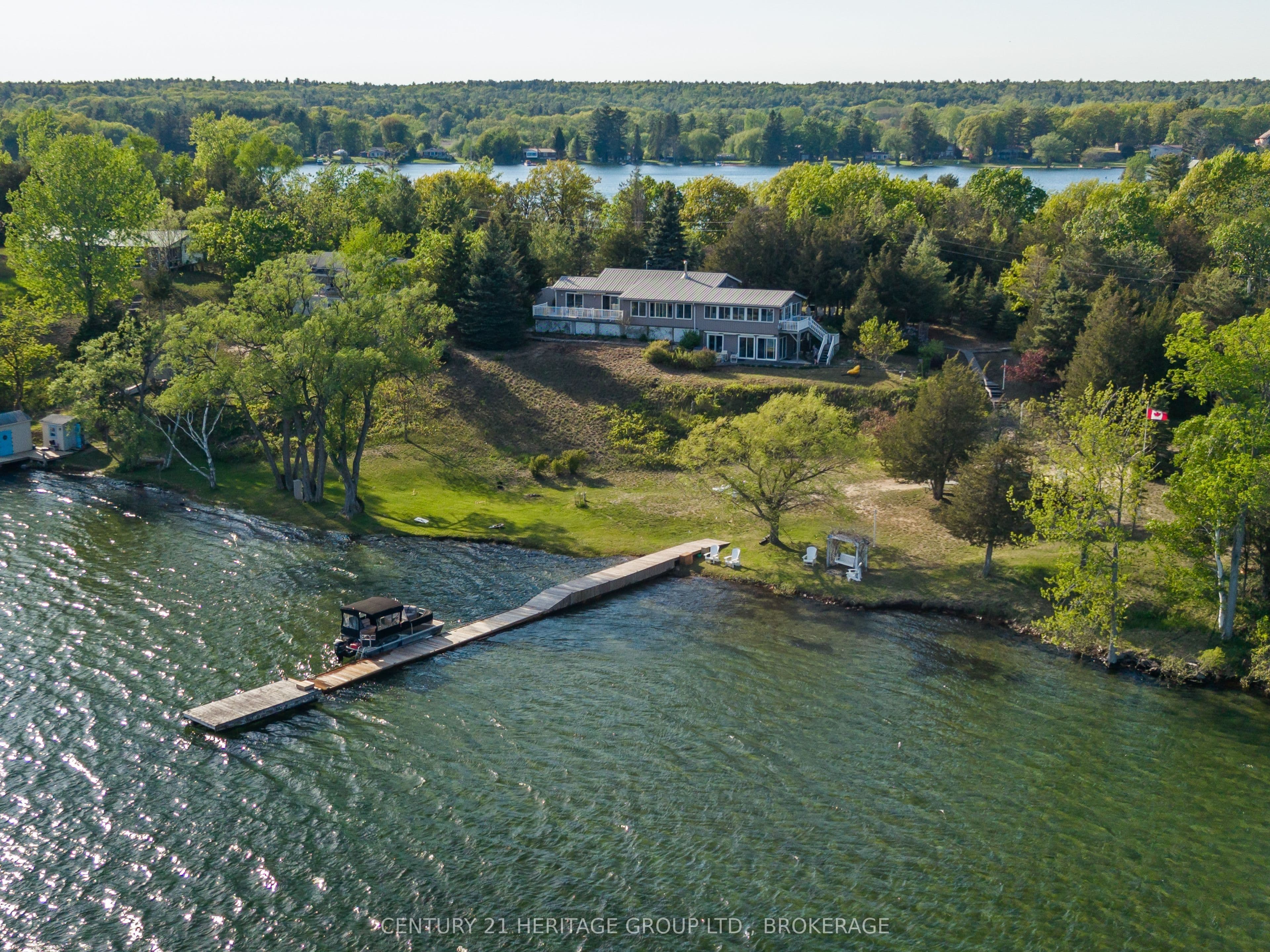 700 Tar Island Road photo 1