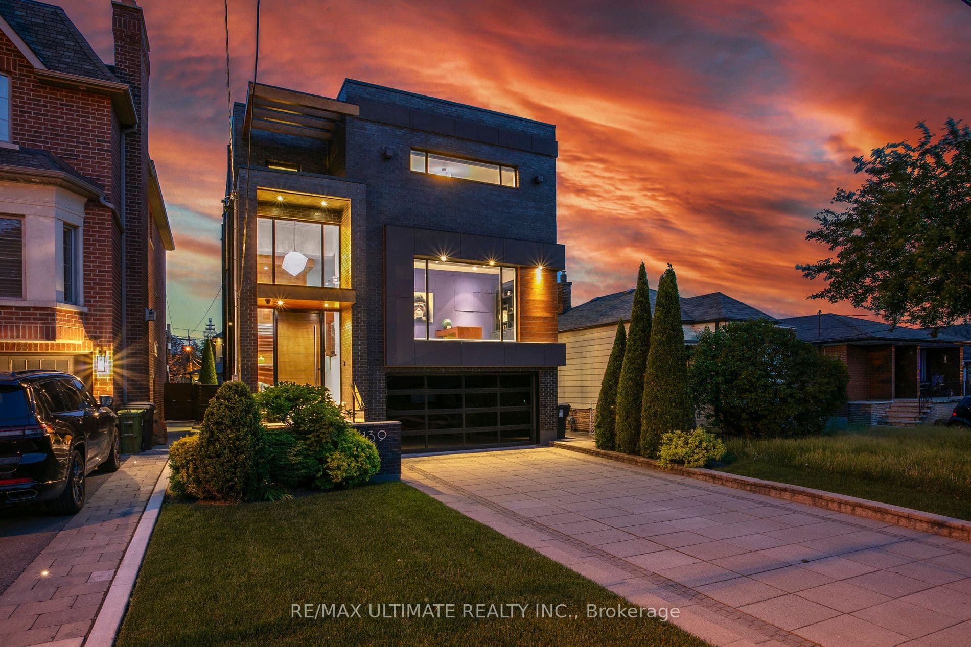 1139 Glengrove Avenue photo 1
