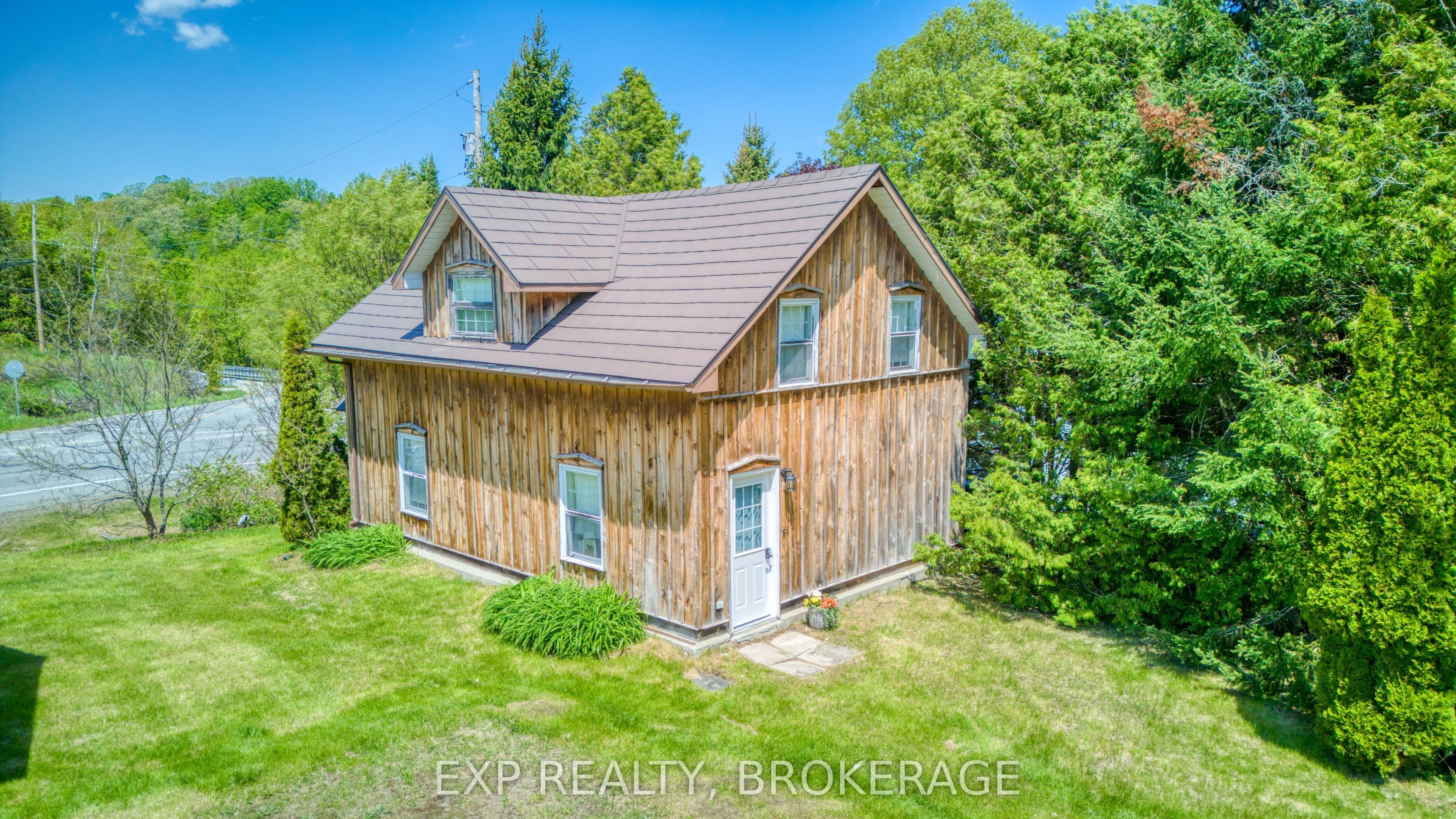 2740 Bolingbroke Road photo 1