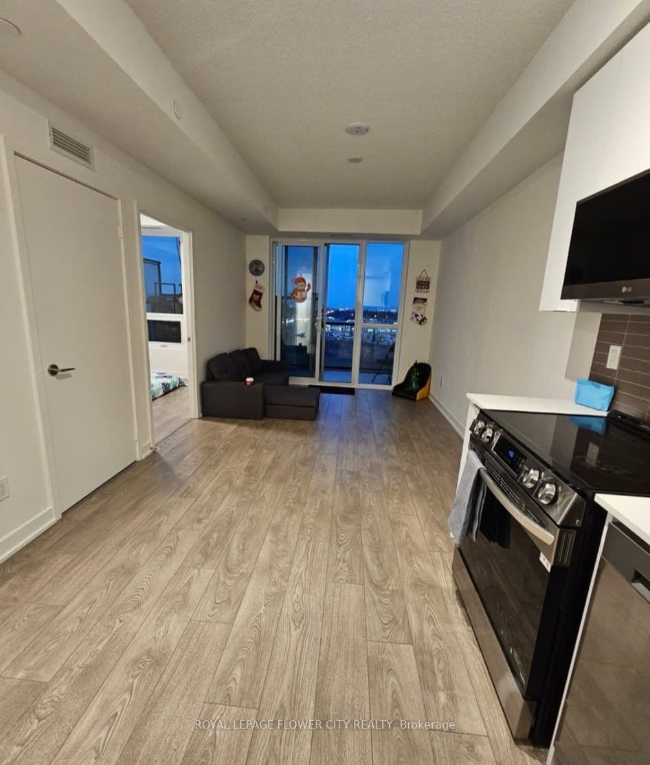 Unit 1112 225 Malta Avenue photo 1