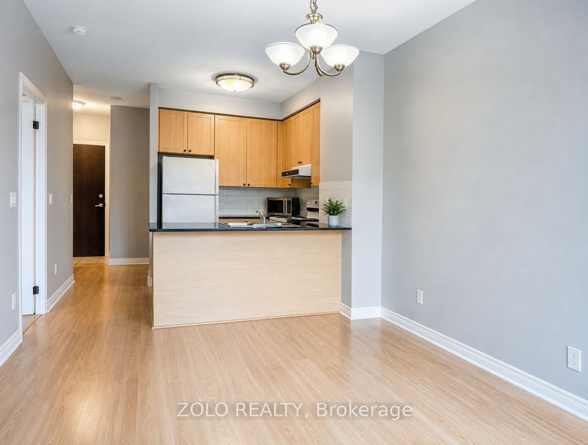 Unit 103 15 North Park Road photo 1