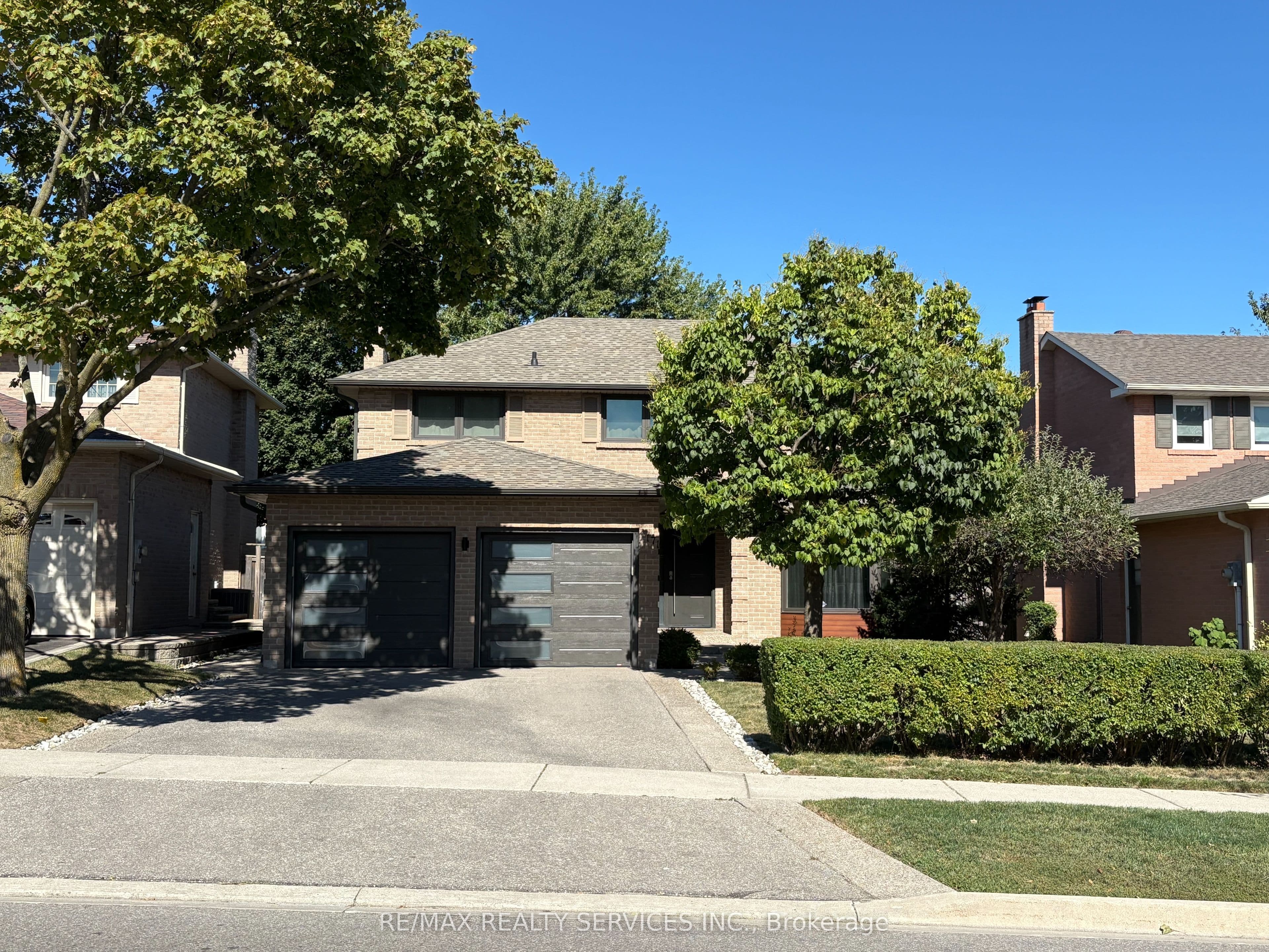 4171 Sawmill Valley Drive photo 1