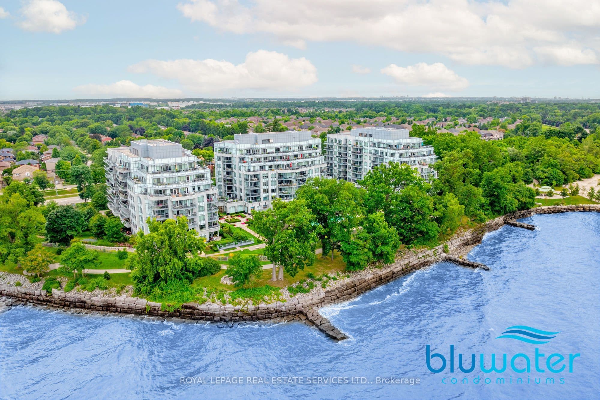 Unit 122C 3500 Lakeshore Road photo 1