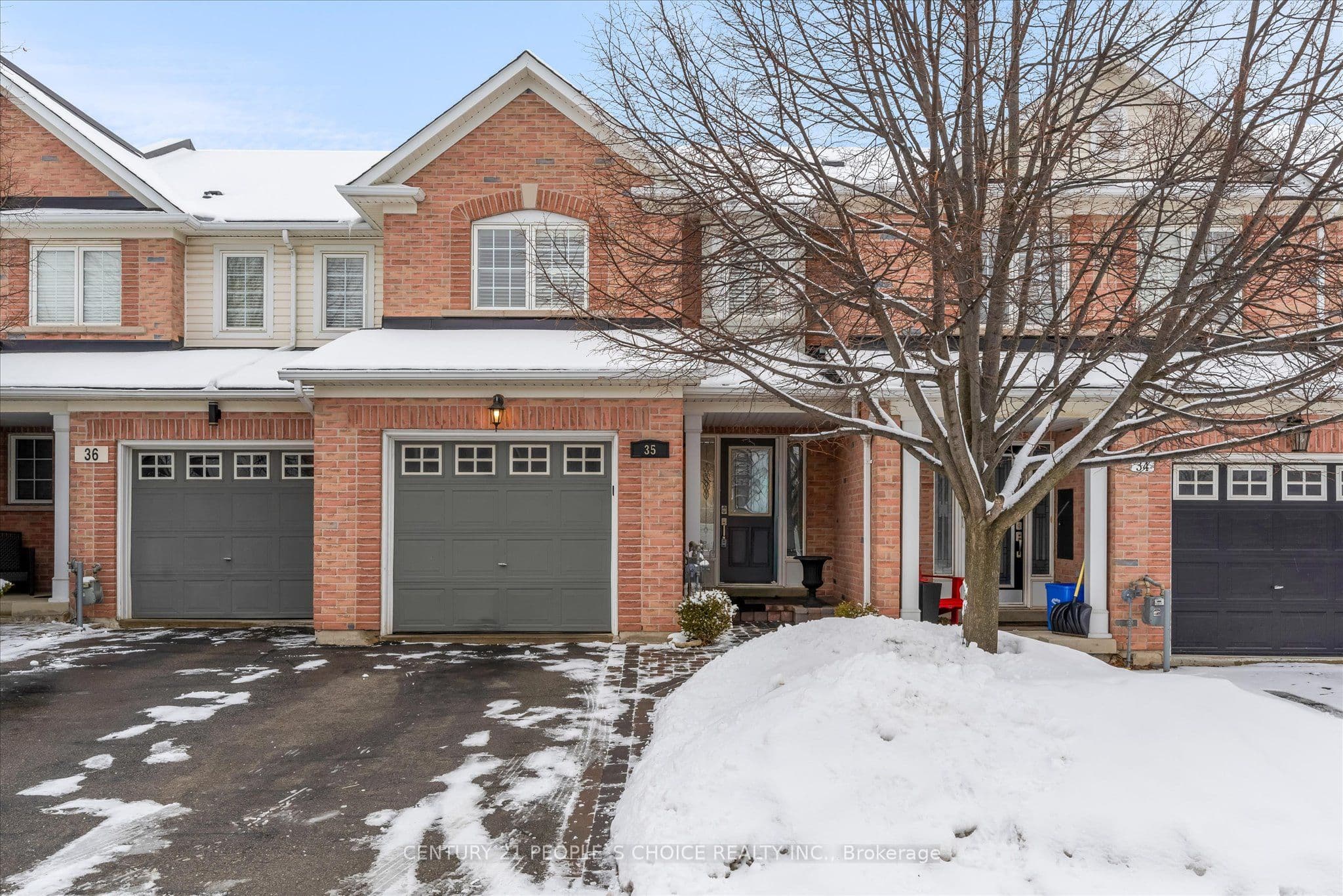 Unit 35 2511 Boros Road photo 1