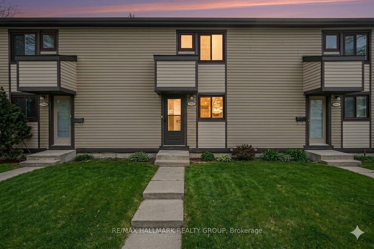 Unit 55 7846 Jeanne D'arc Boulevard photo 1