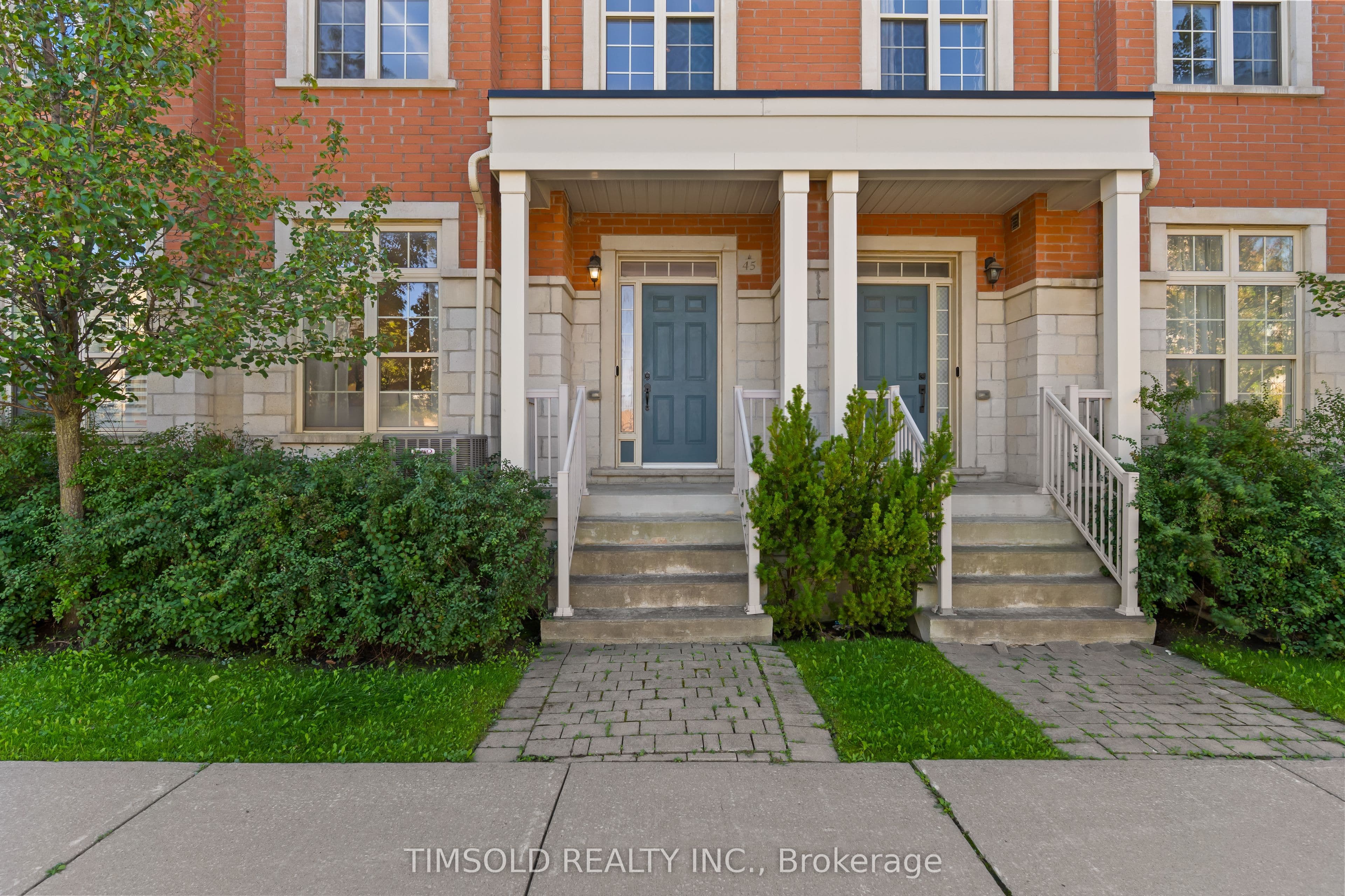 45 Anthony Roman Avenue photo 1