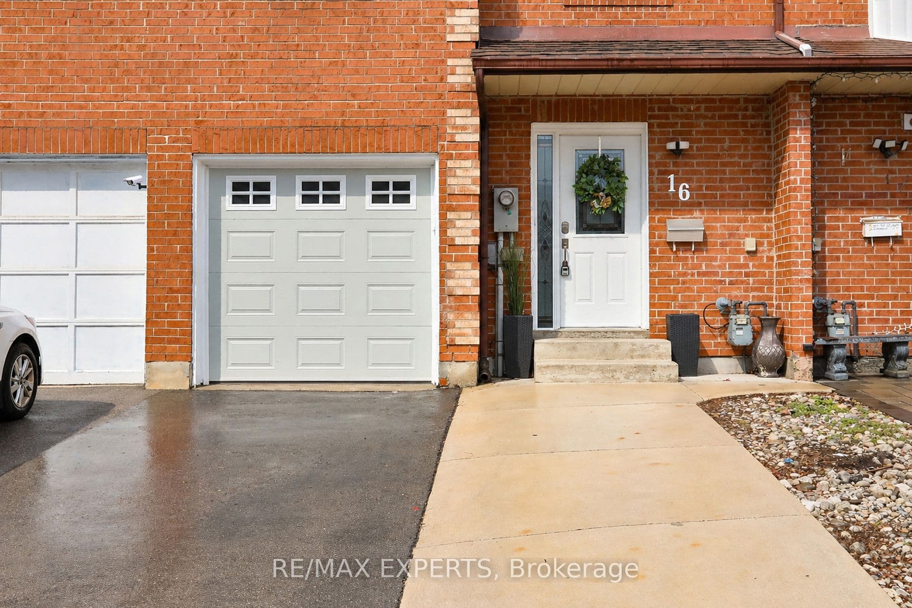 16 Hetherington Place photo 1