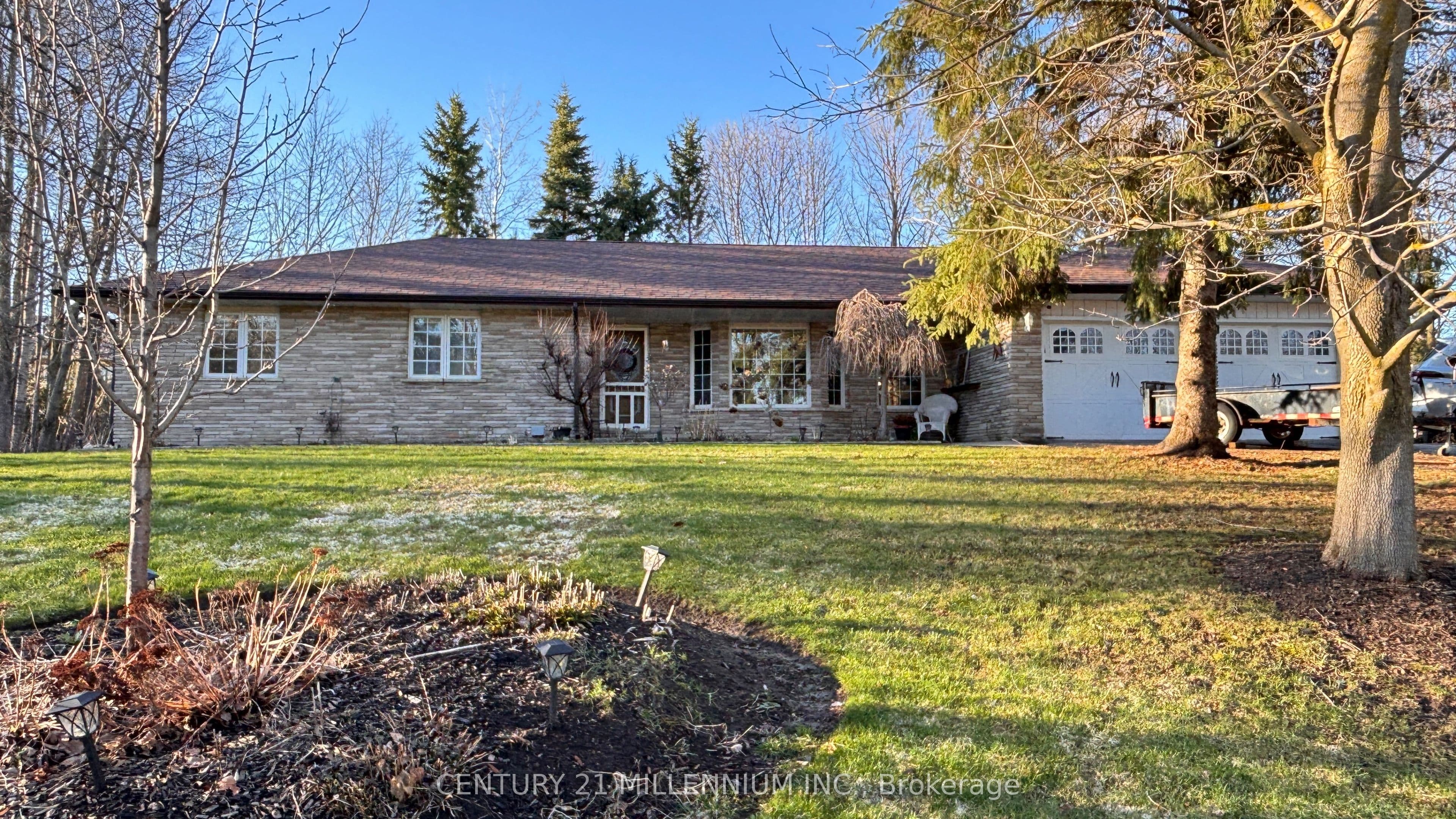 101 Birch Grove photo 1