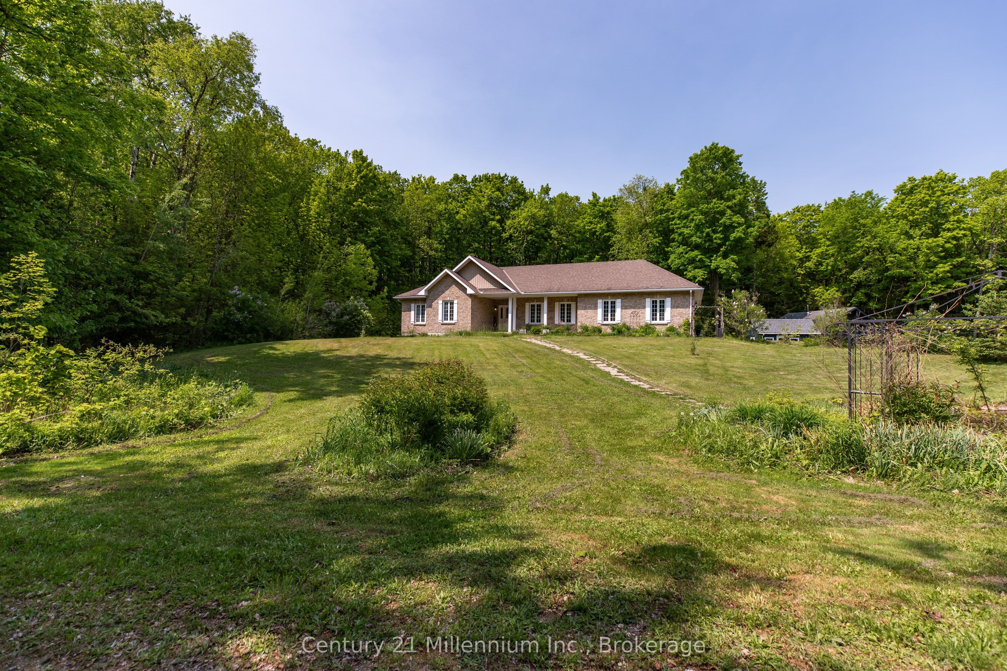 215319 Concession 4 N/A photo 1