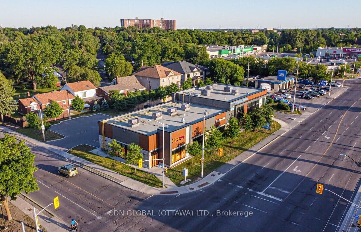 1445 Merivale Rd Road photo 1