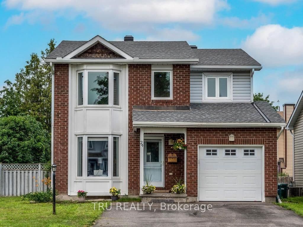 24 Soho Crescent photo 1
