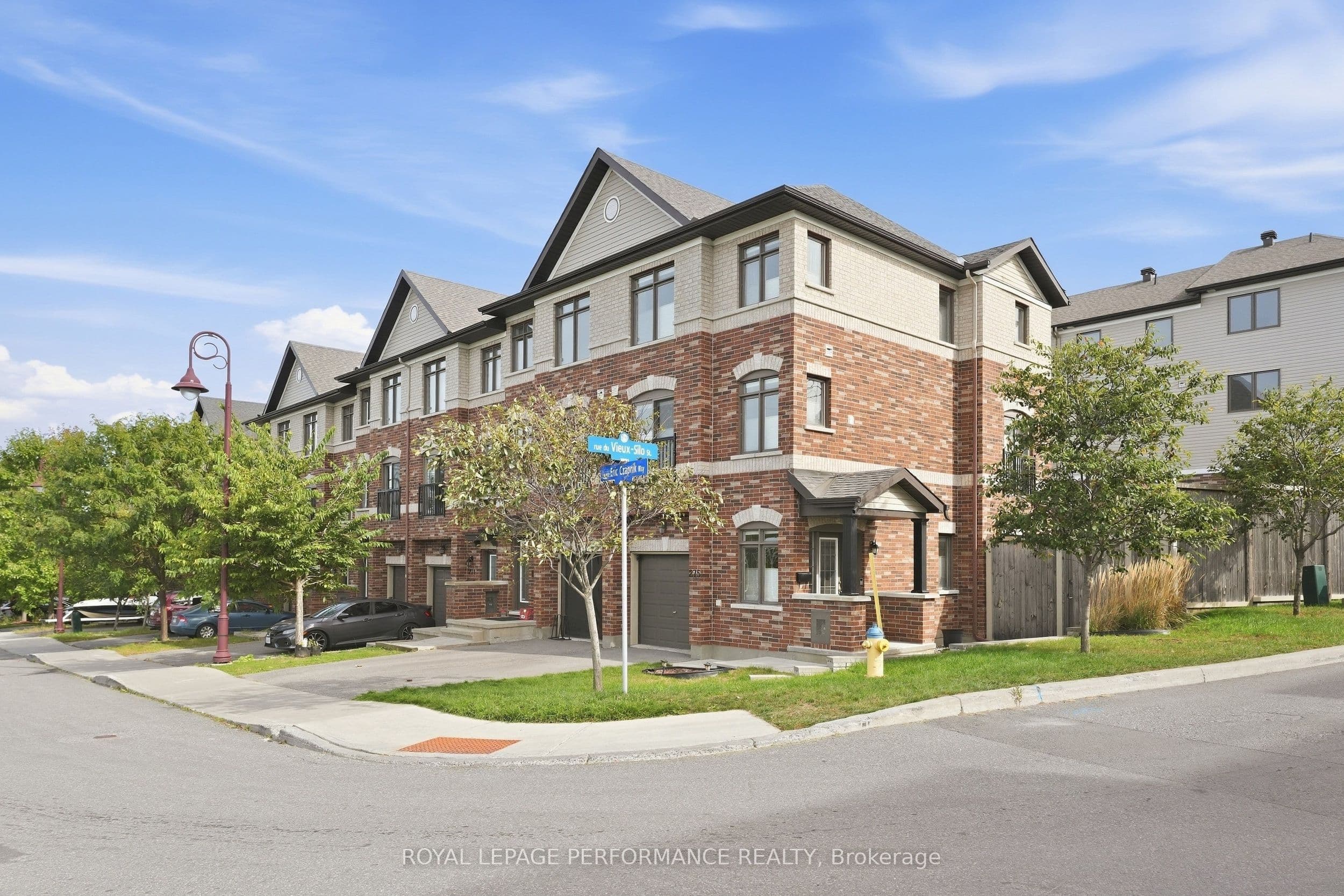 275 Eric Czapnik Way photo 1