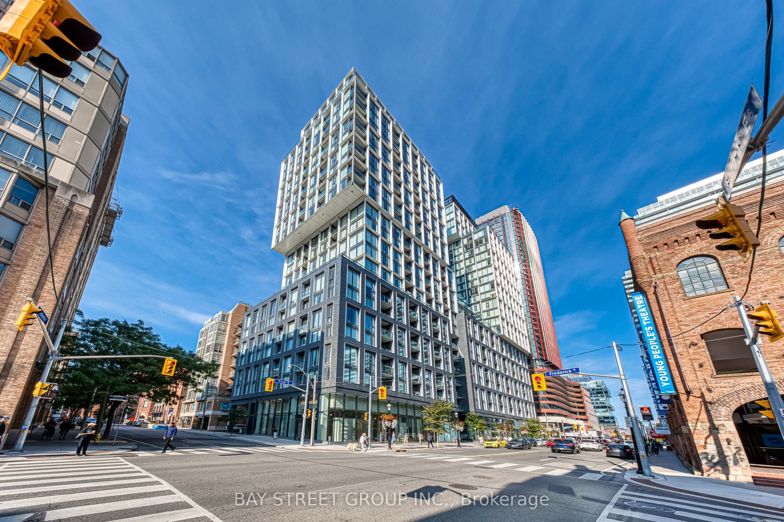 Unit 210 158 FRONT Street photo 1