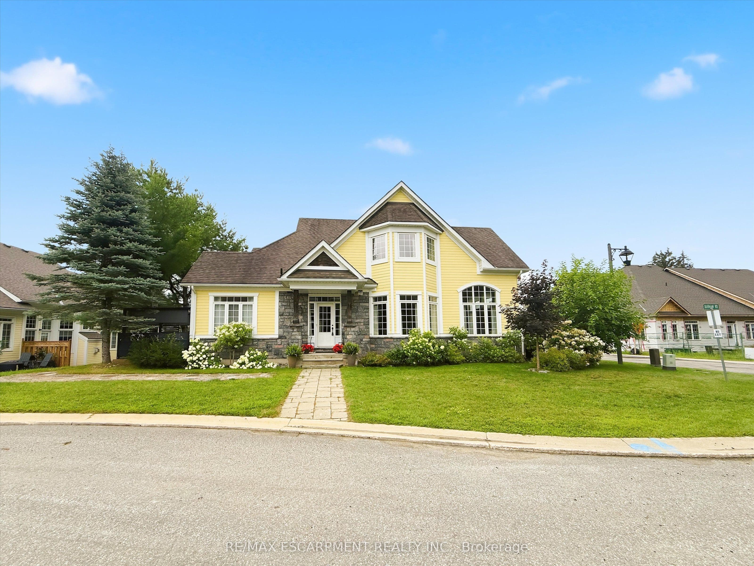 23 Spencer Street photo 1