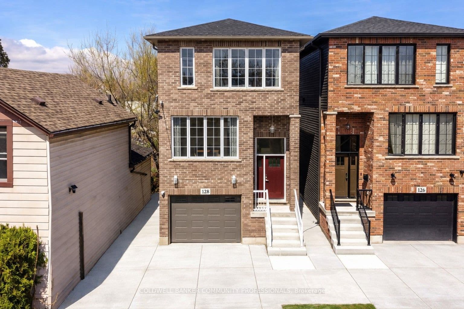 128 Canada Street photo 1