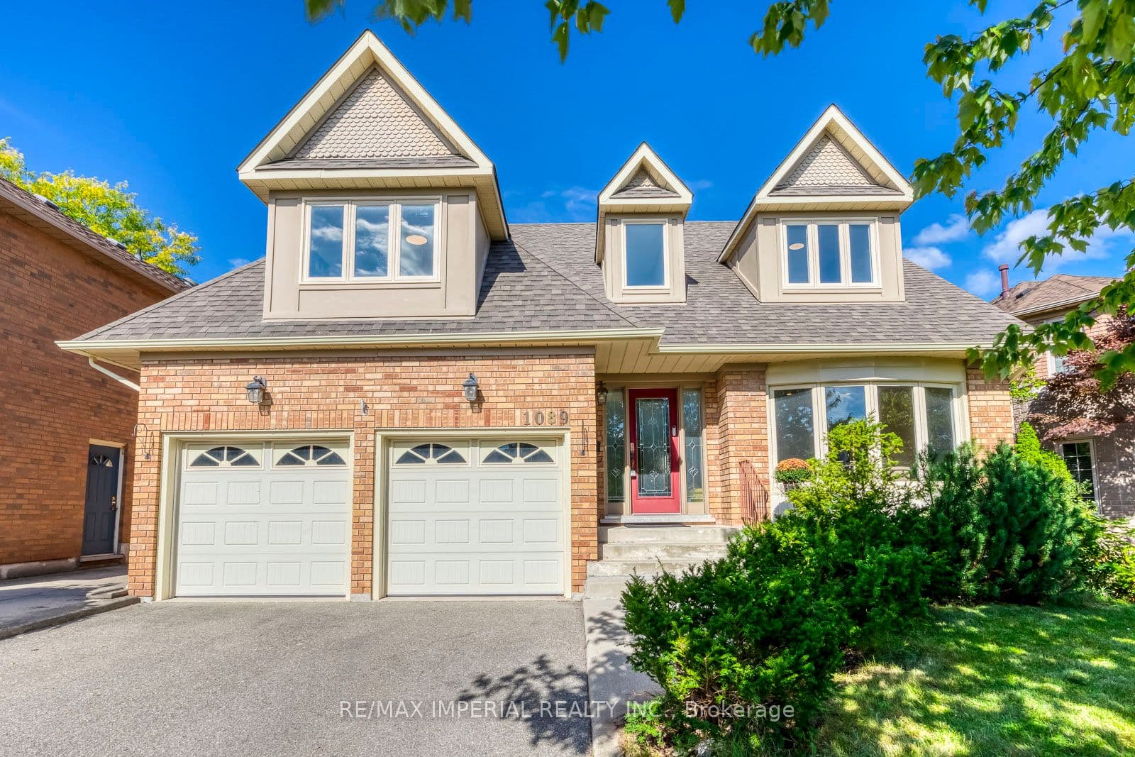 1089 GLEN VALLEY Road photo 1