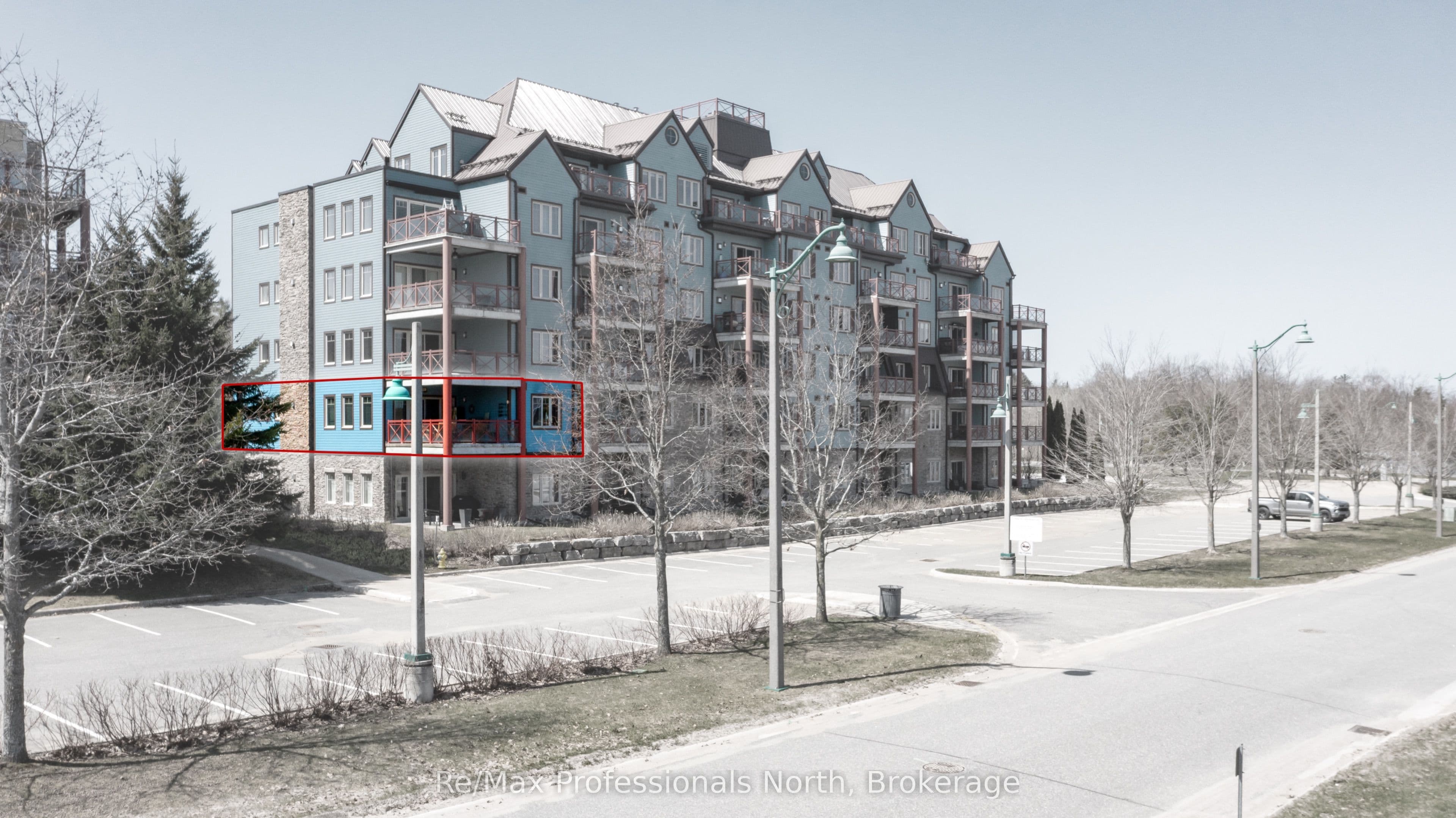 Unit 207 130 Steamship Bay Road photo 1