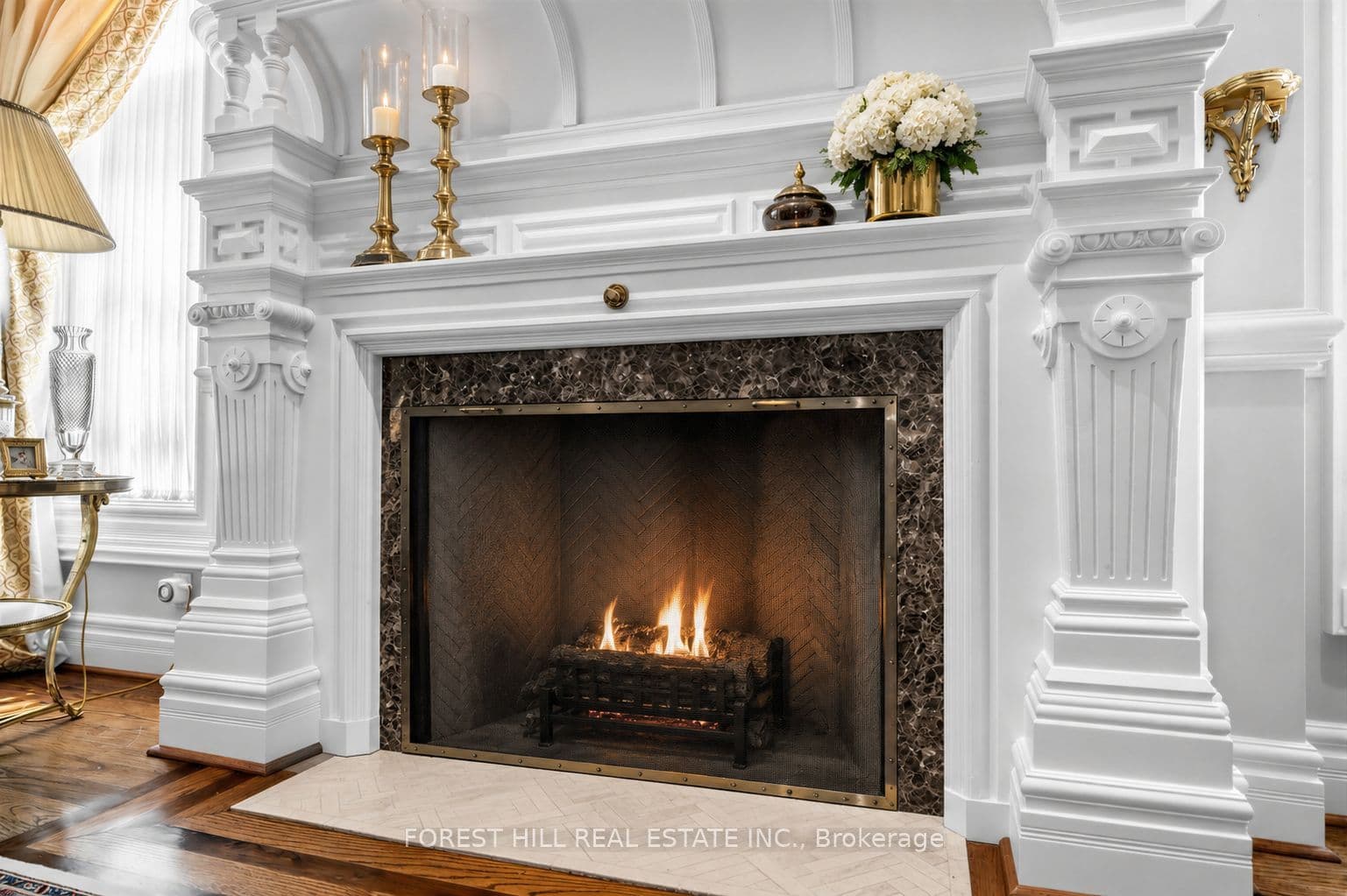 44 Cotswold Crescent photo 1
