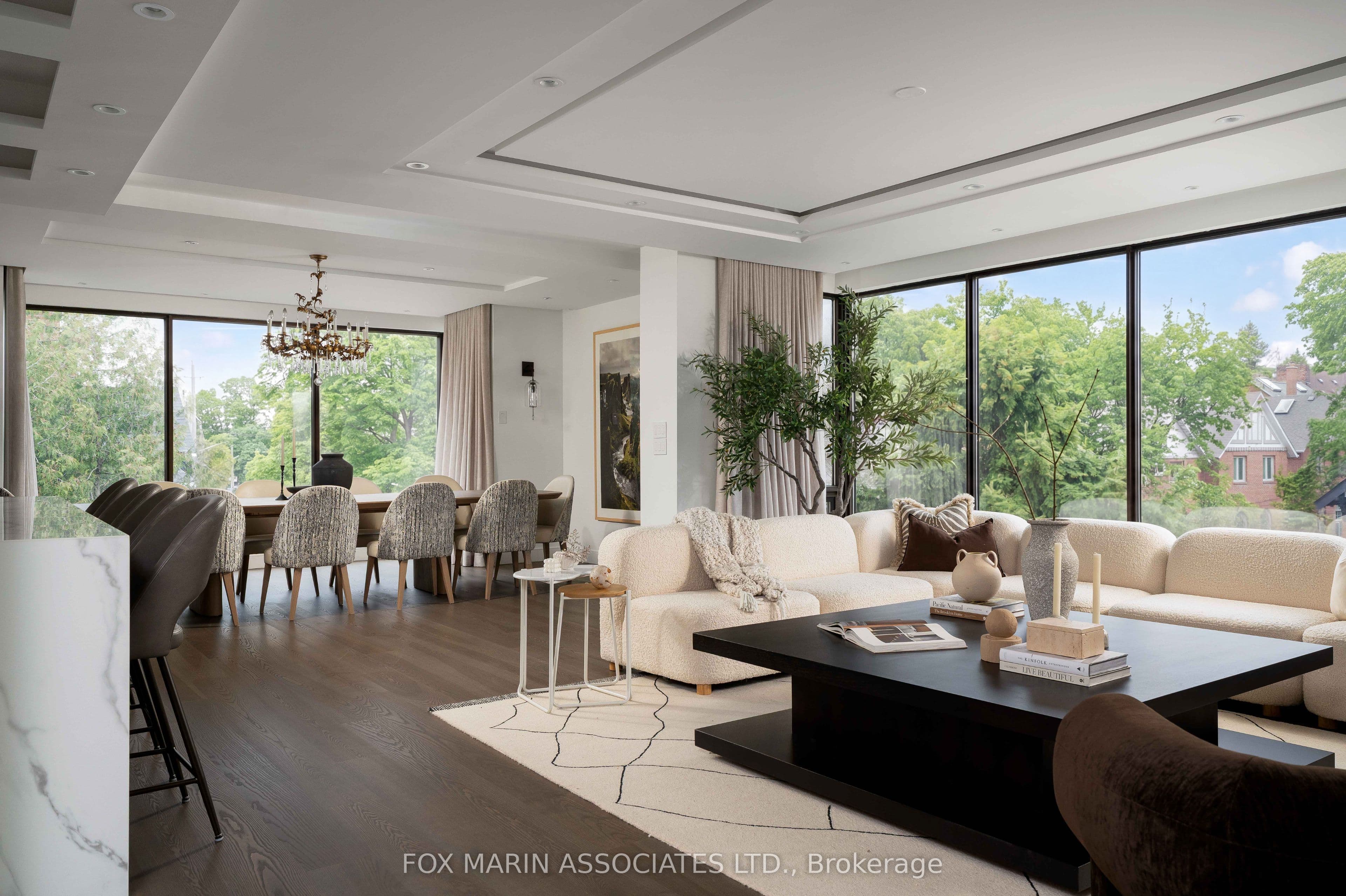 Unit 405 342 Spadina Road photo 1
