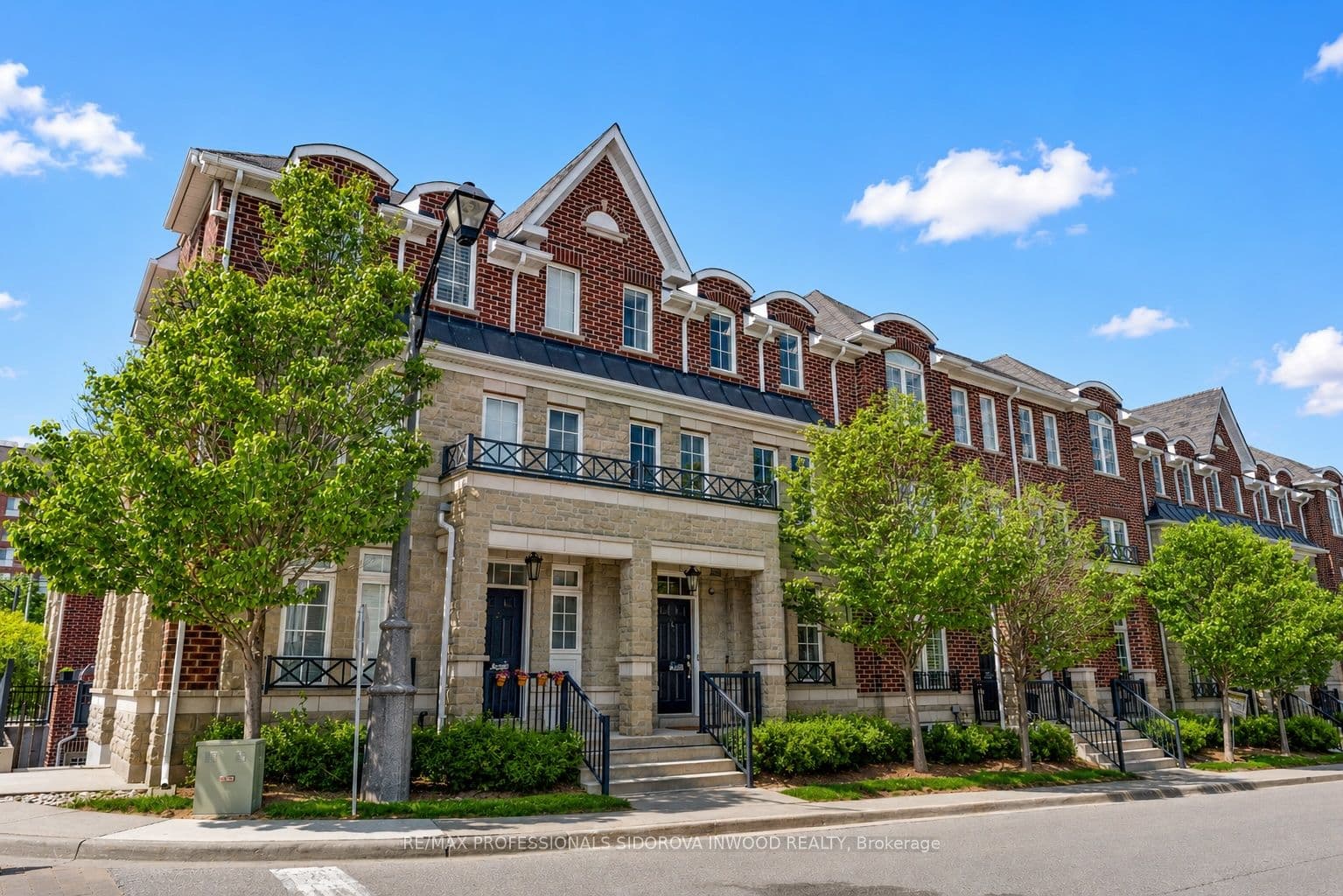 Unit 106 109 The Queensway N/A photo 1