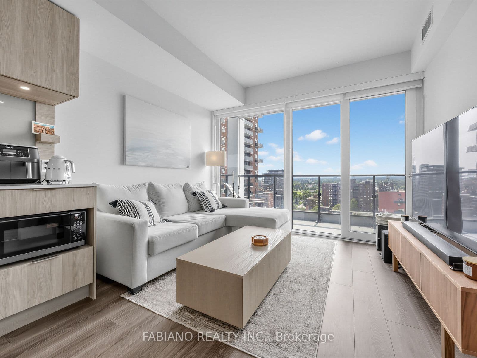 Unit 1313 28 Ann Street photo 1