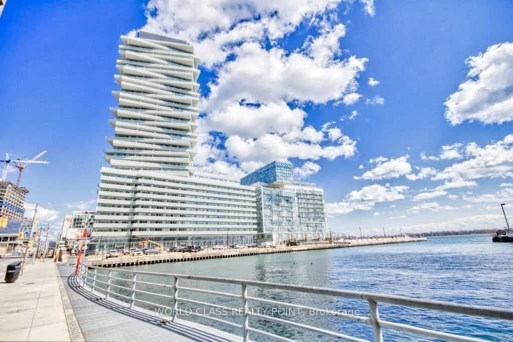 Unit 1701 15 Queens Quay photo 1