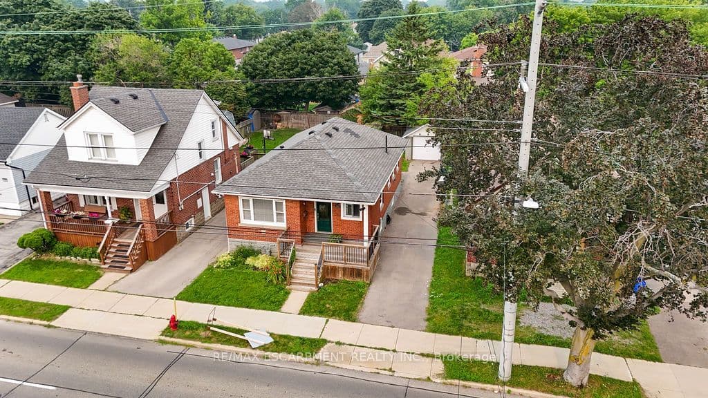 340 Upper Gage Avenue photo 1