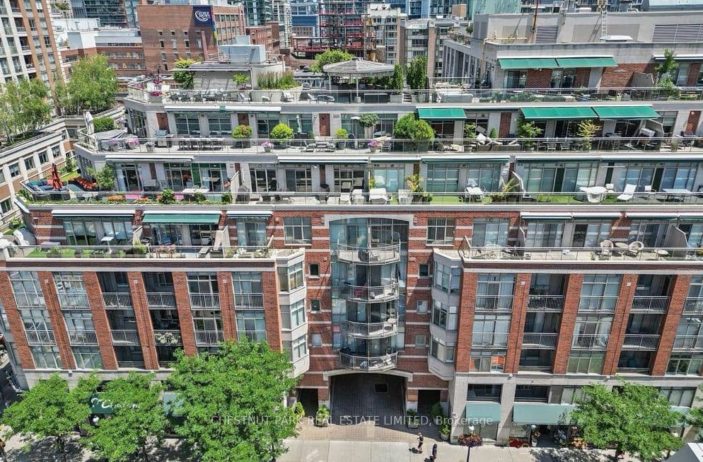 Unit 307 39 Jarvis St Street photo 1