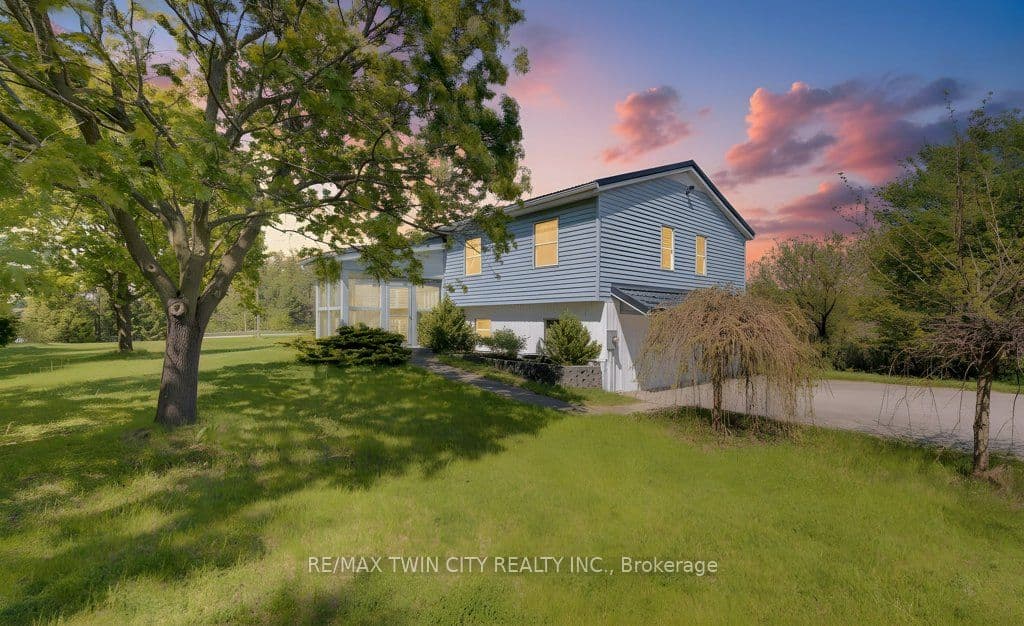 3429 Nafziger Road photo 1