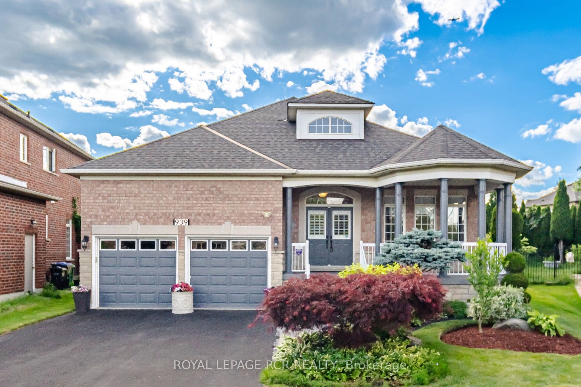 939 Brass Winds Place photo 1