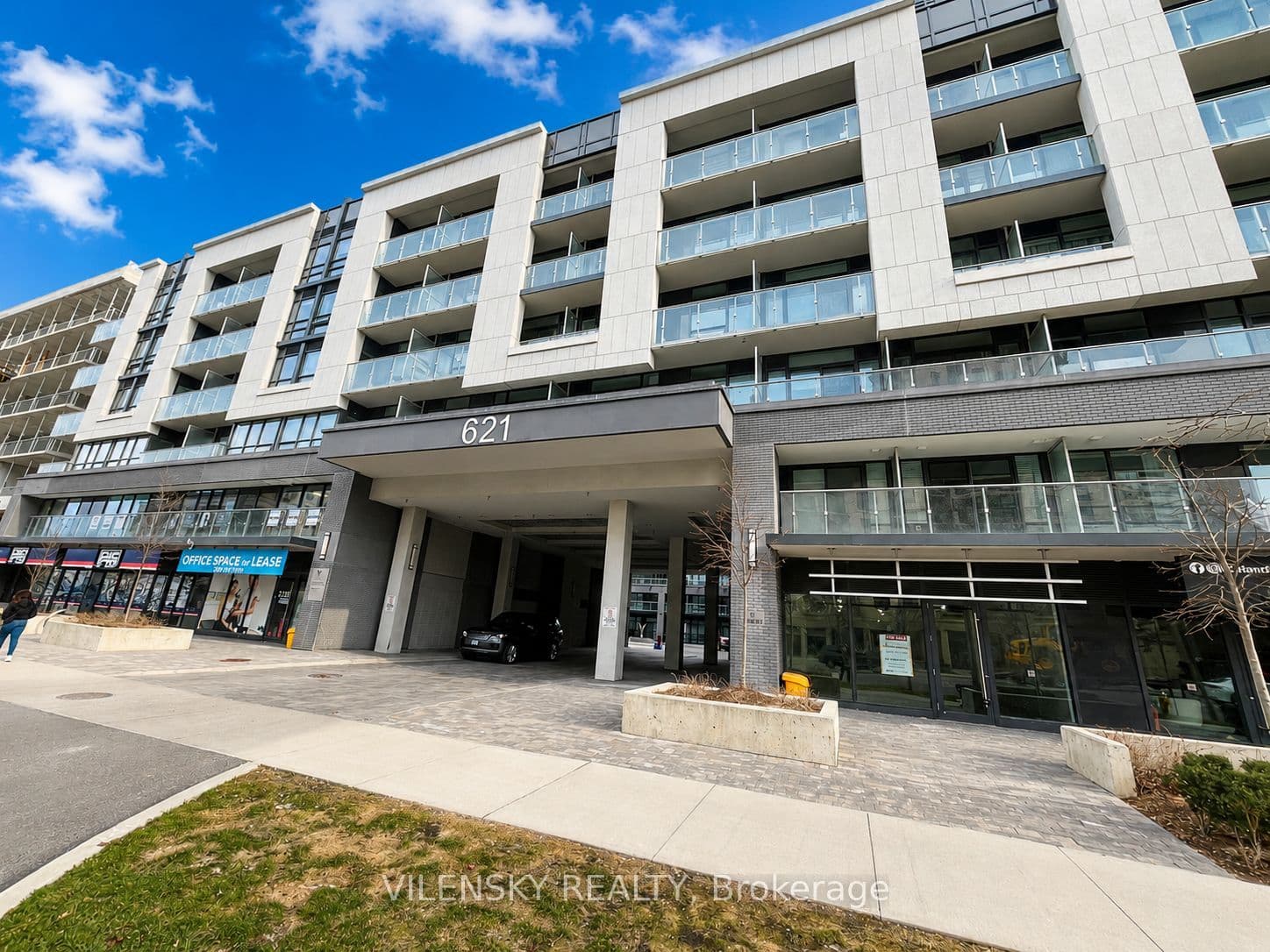 Unit 238 621 Sheppard Avenue photo 1