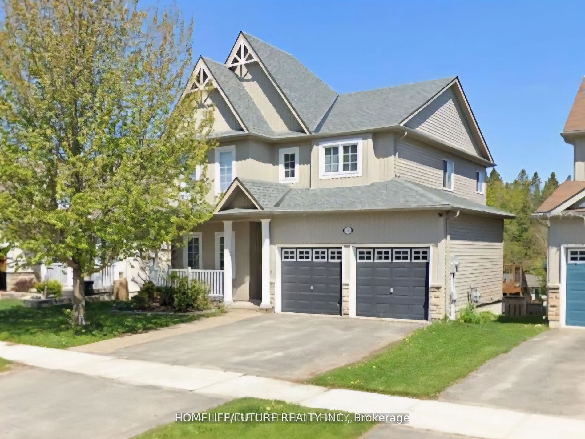 220 Berry Street photo 1