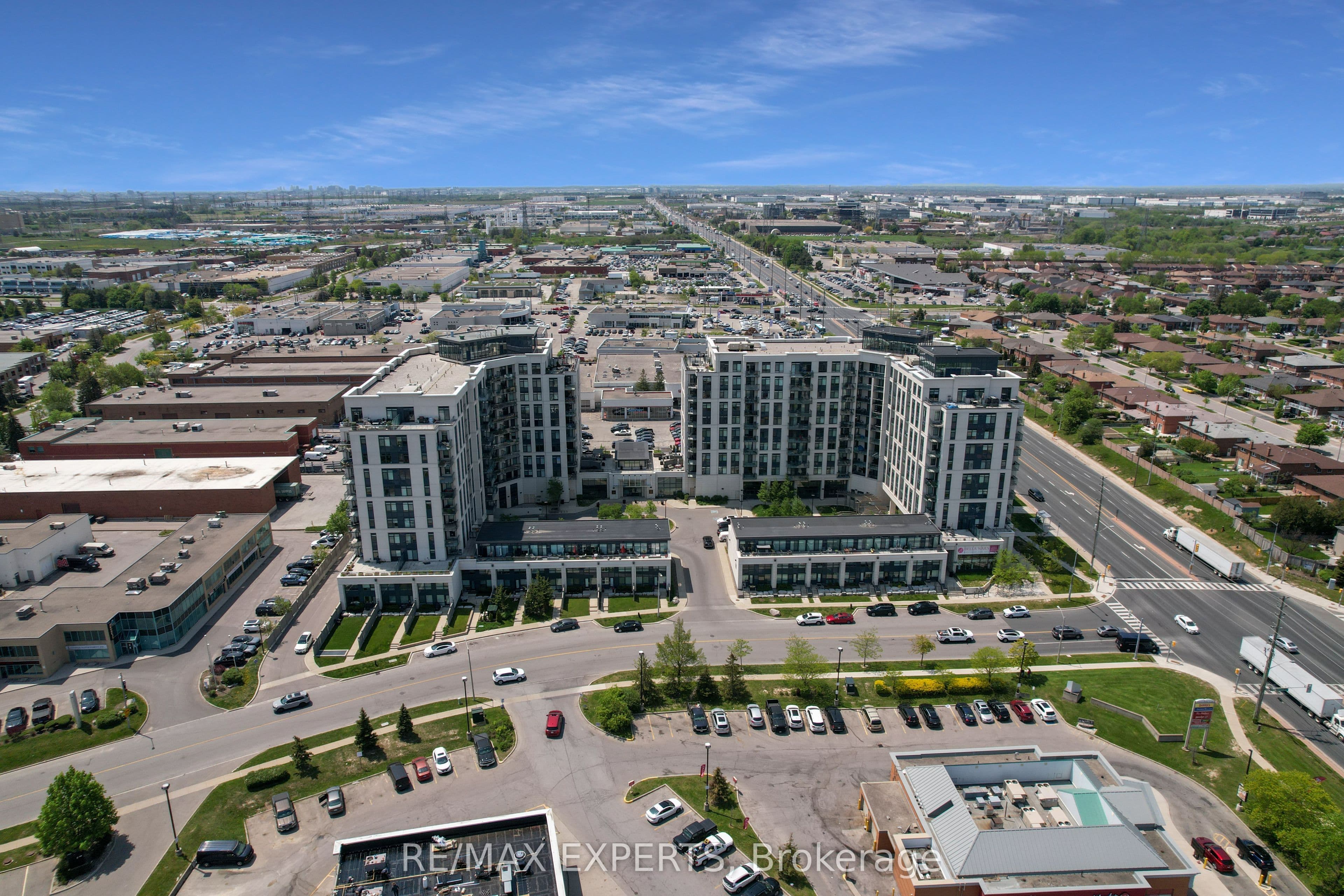 Unit 208 24 Woodstream Boulevard photo 1