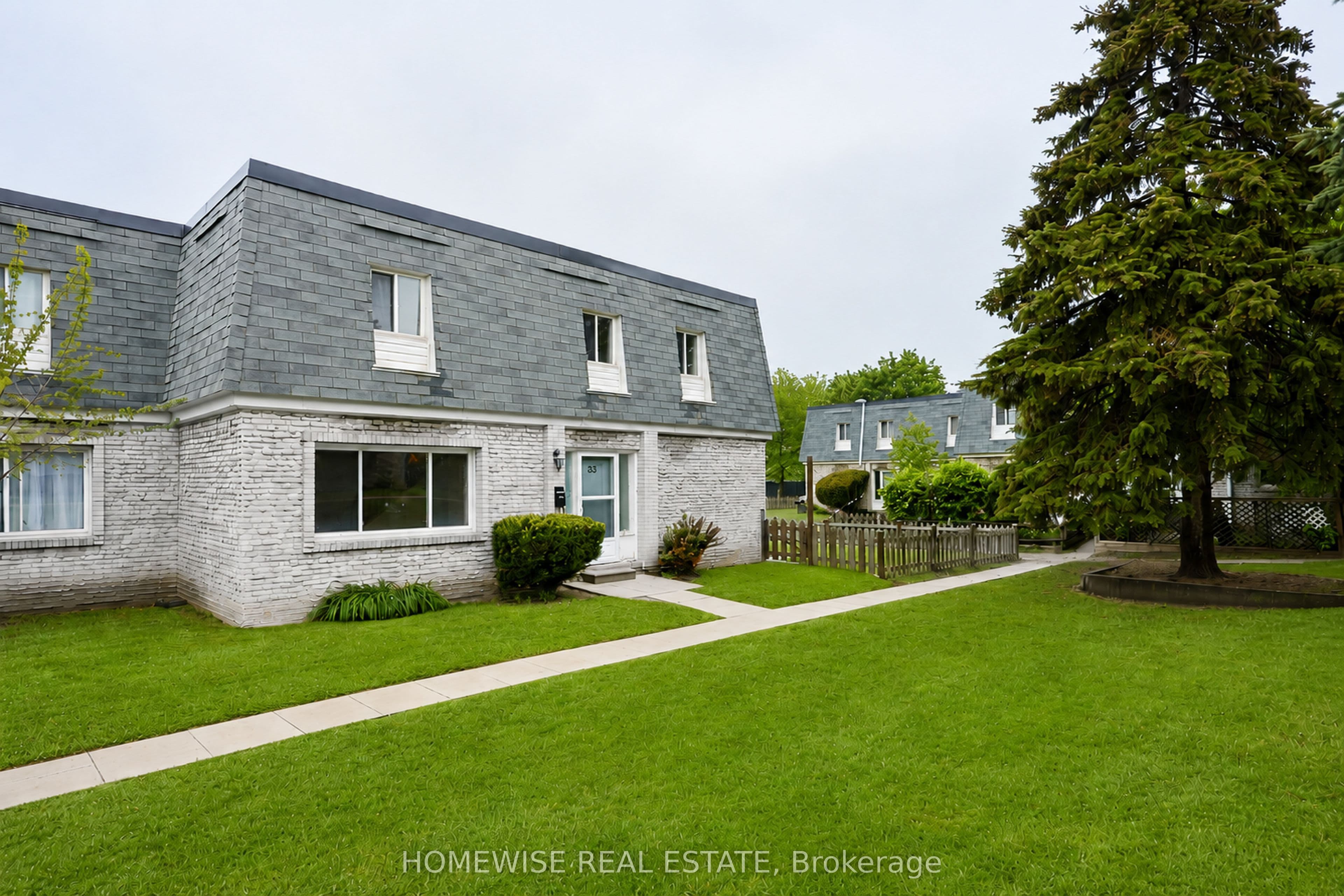 Unit 33 1350 Winding Trail photo 1
