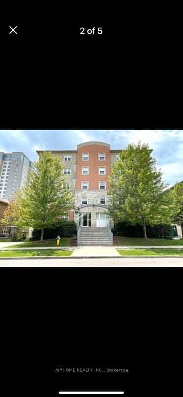 Unit 403 261 Lester Street photo 1