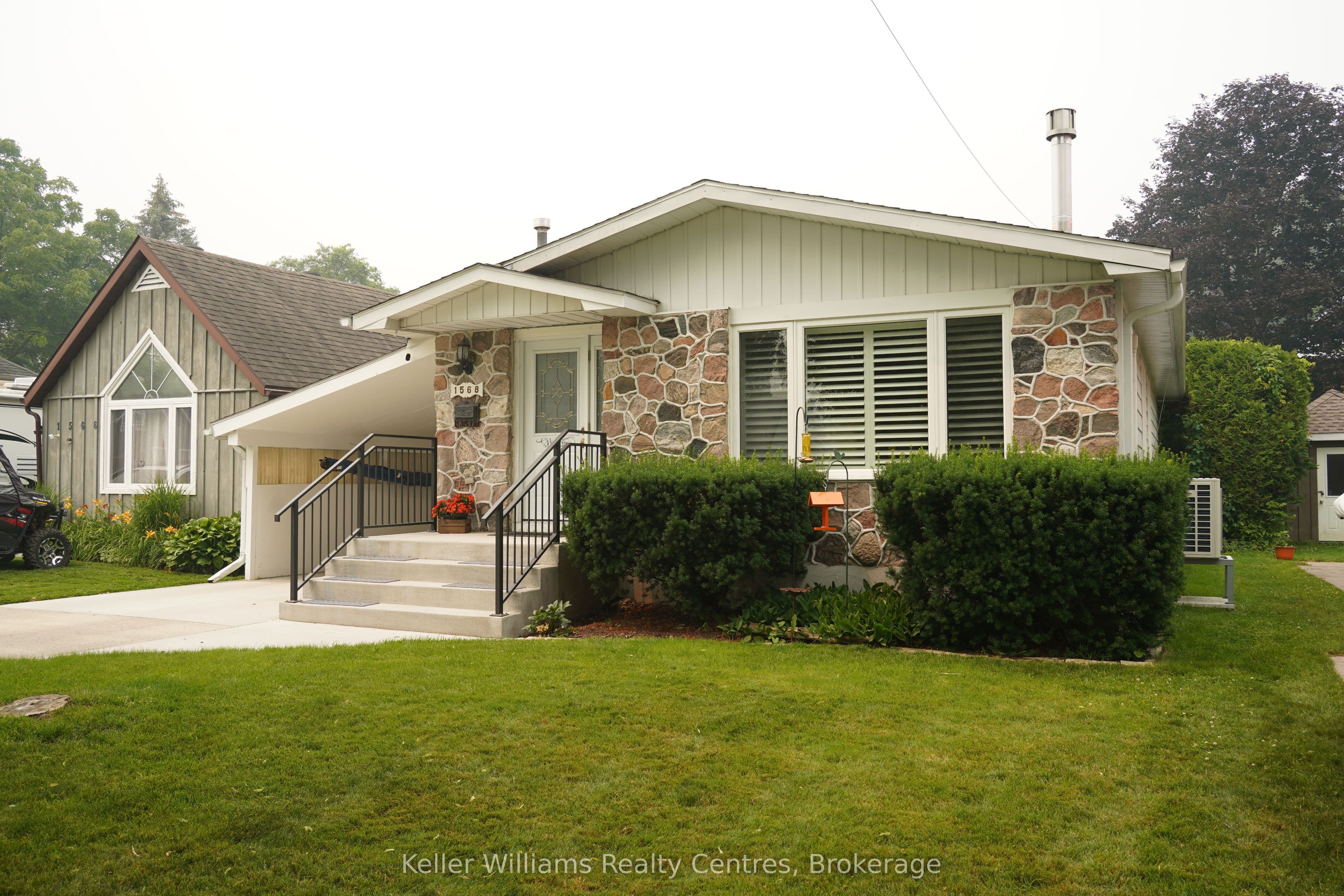 1568 5th Avenue photo 1