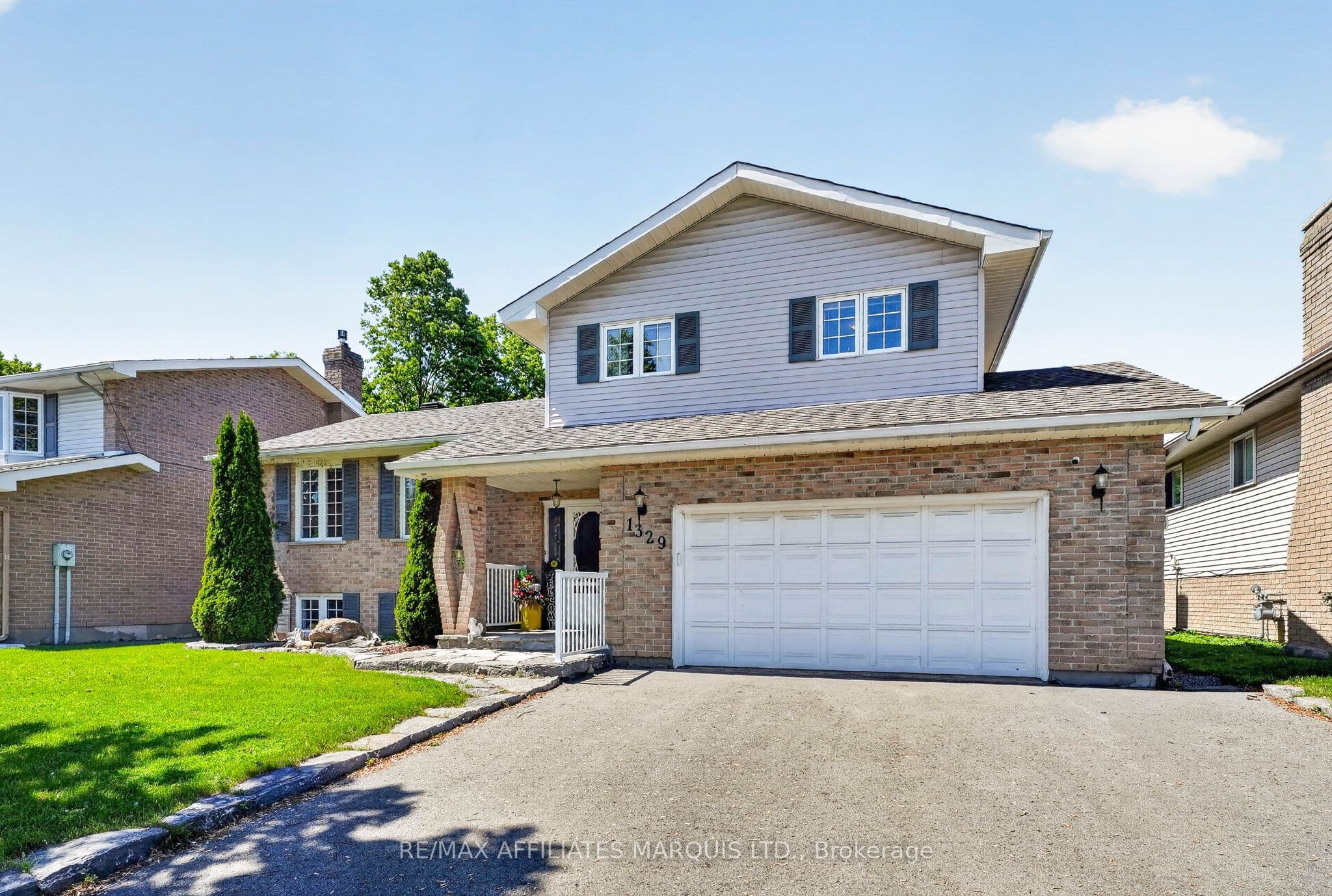1329 Patricia Place photo 1