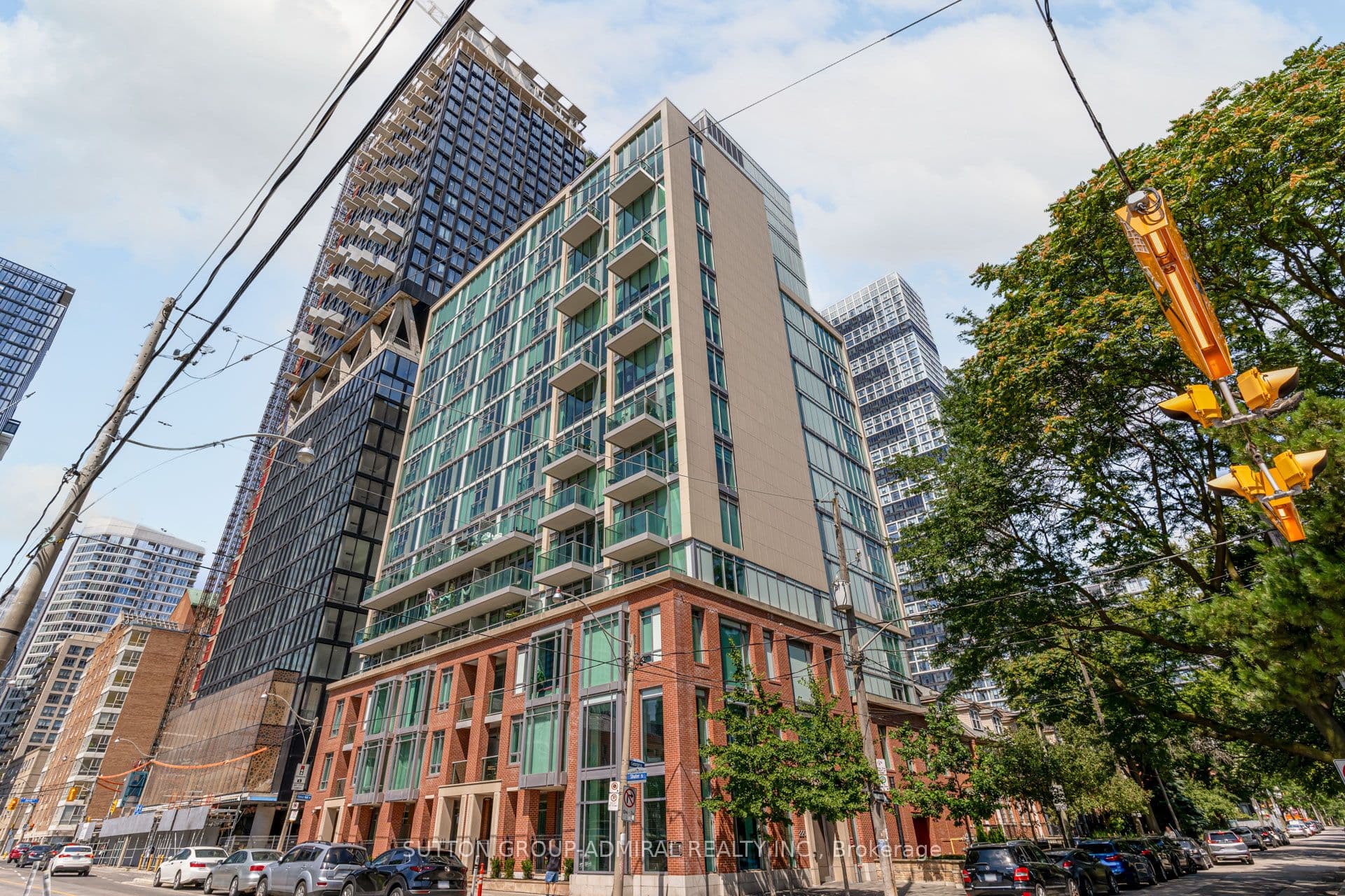Unit TH2 220 George Street photo 1