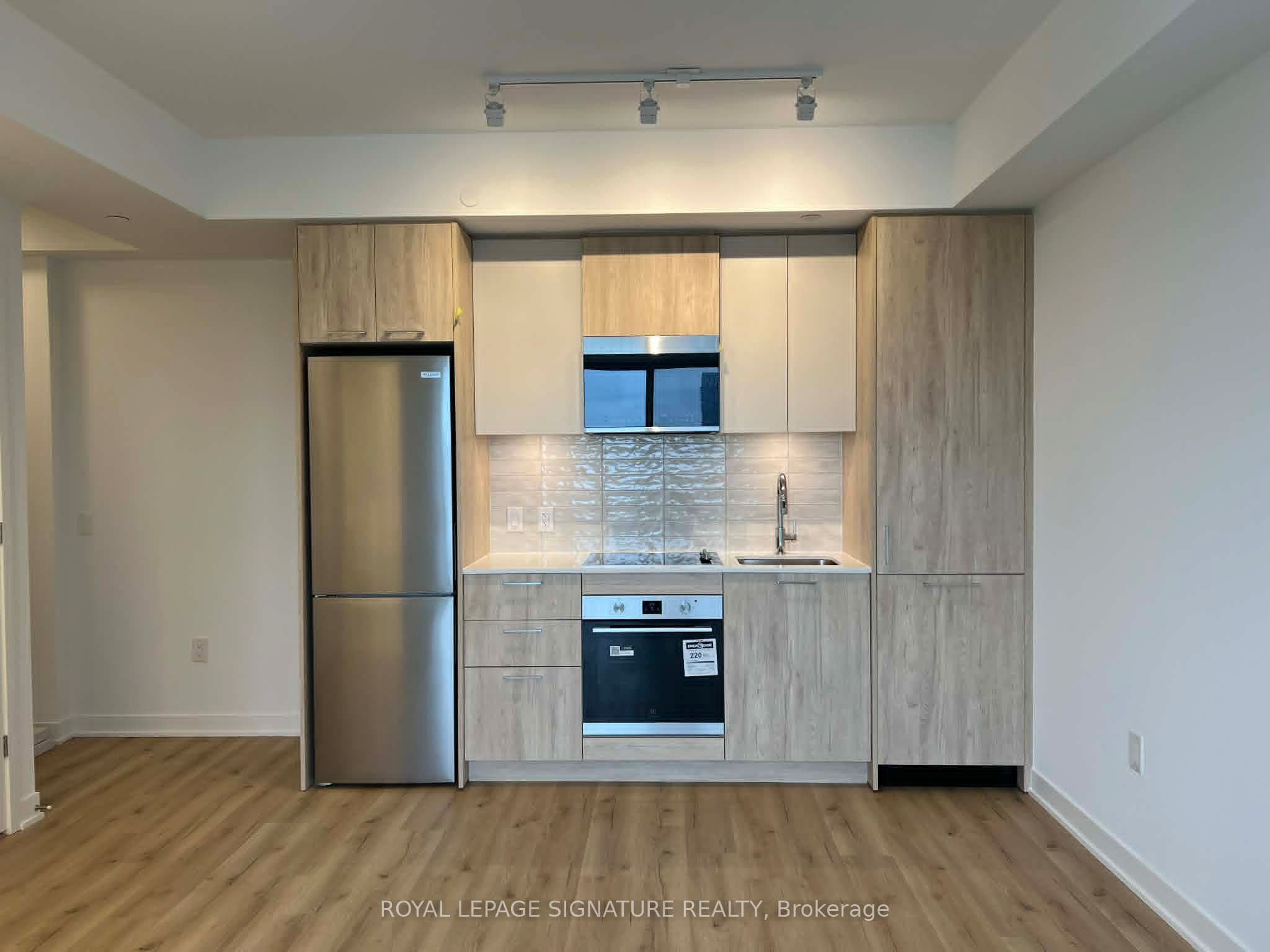 Unit 2309 10 Oak St Street photo 1