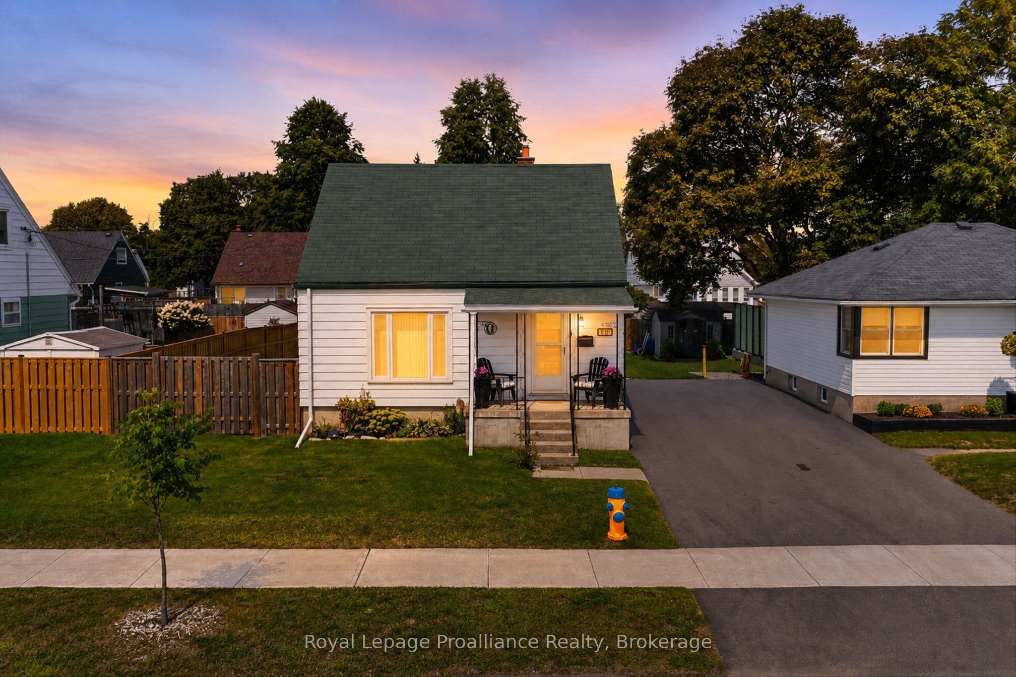 732 Gillespie Avenue photo 1