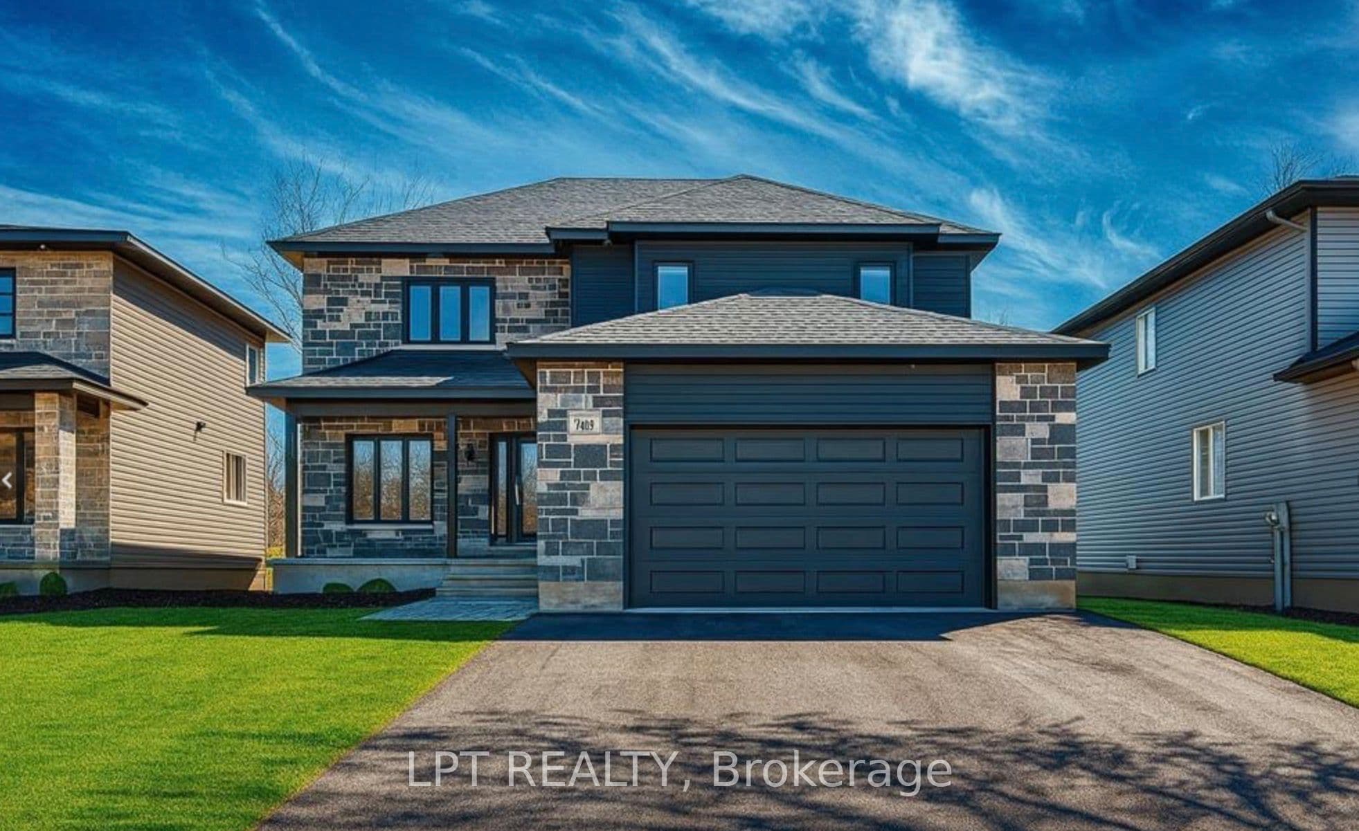 63 Chateauguay Street photo 1