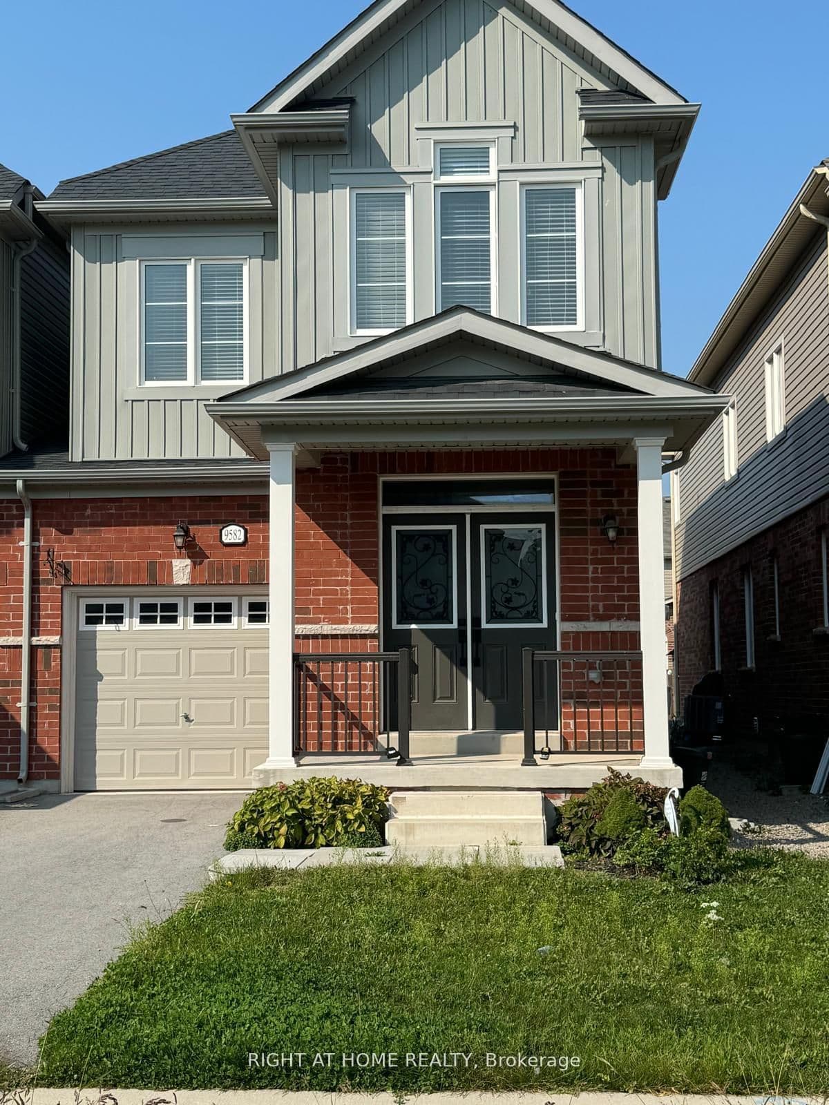 9582 Tall Grass Avenue photo 1