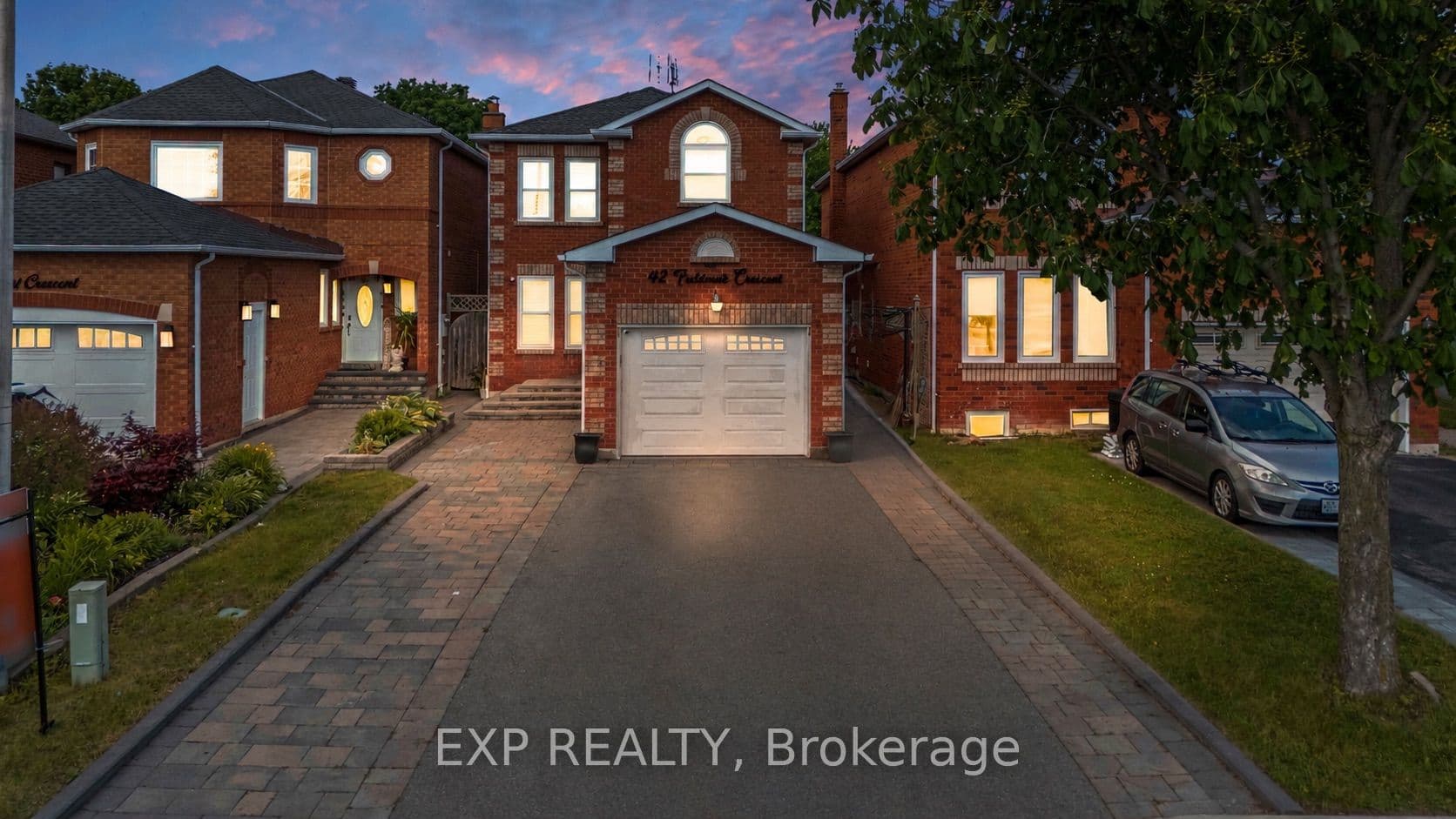 42 Fieldnest Crescent photo 1
