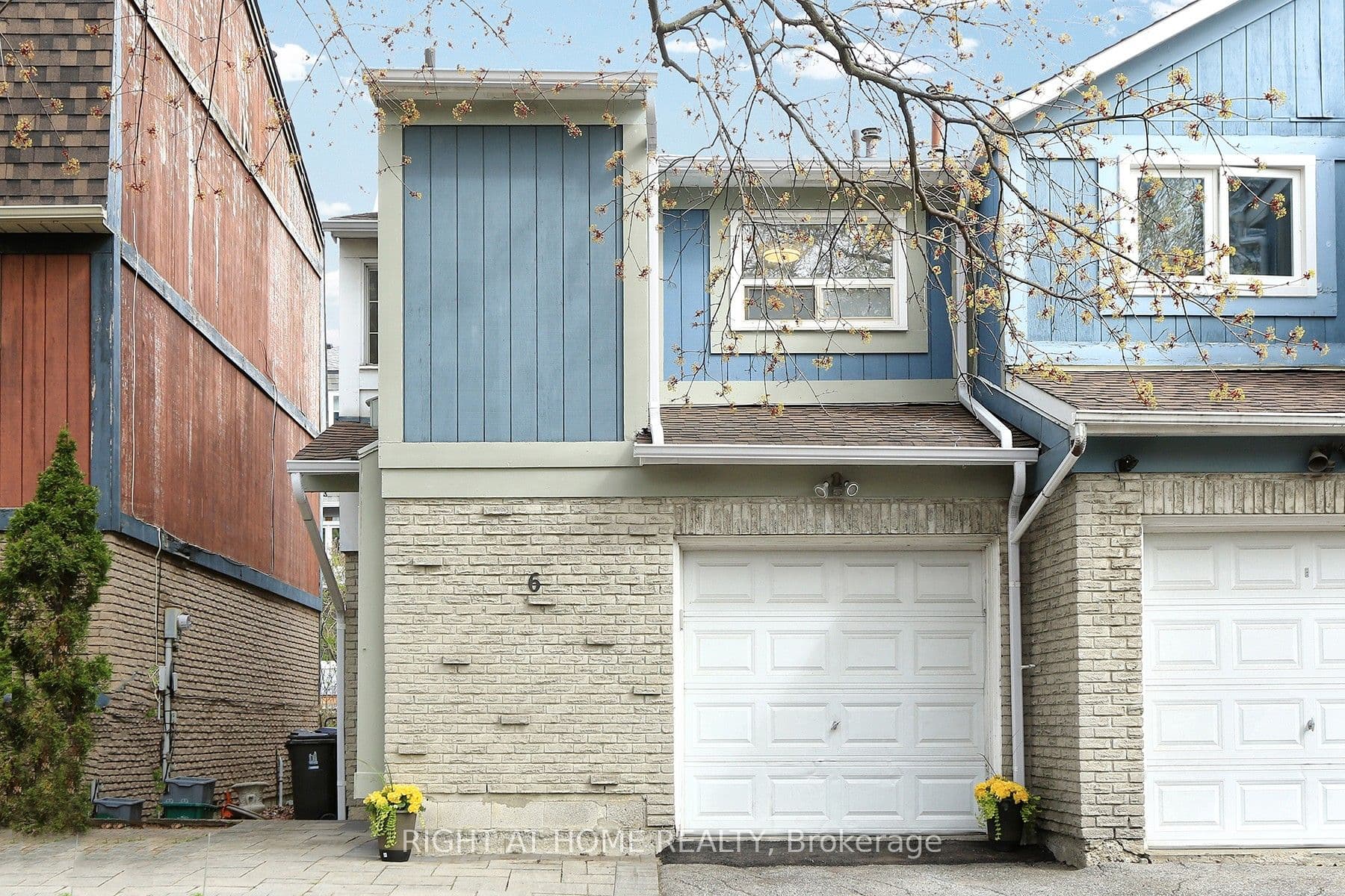 6 Snapdragon Drive photo 1