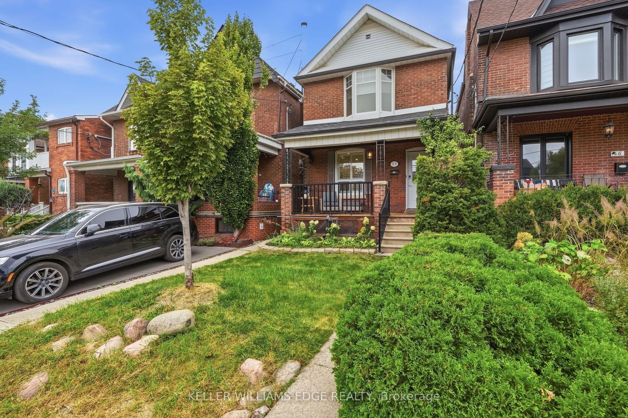 28 Conway Avenue photo 1