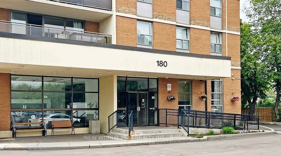 Unit 602 180 Dudley Avenue photo 1