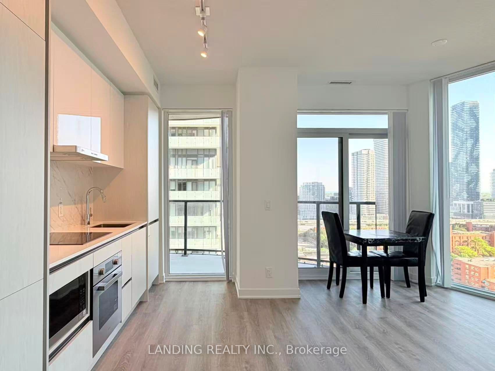 Unit 2110 180 Front Street photo 1