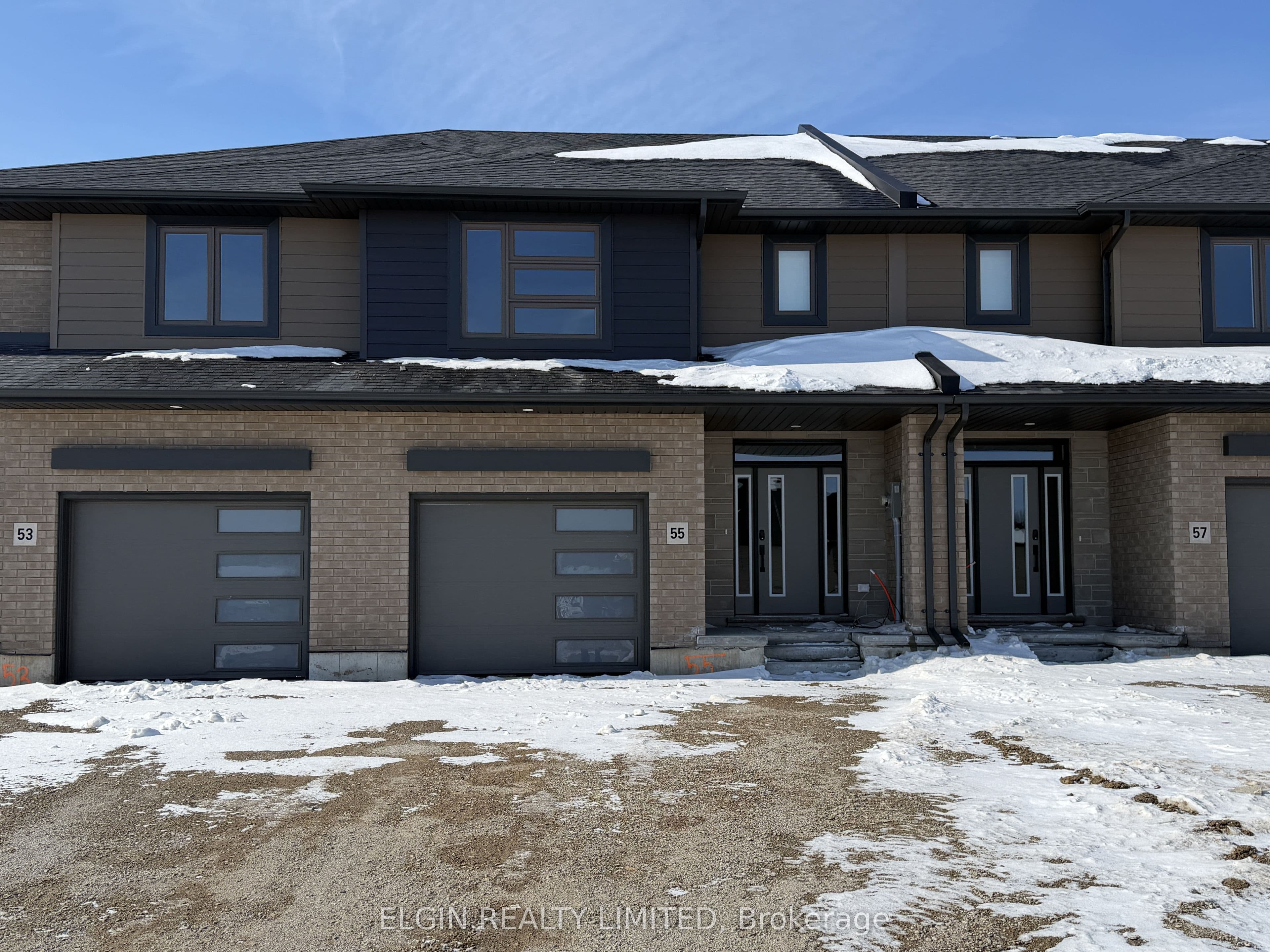 55 Woodcock Drive photo 1