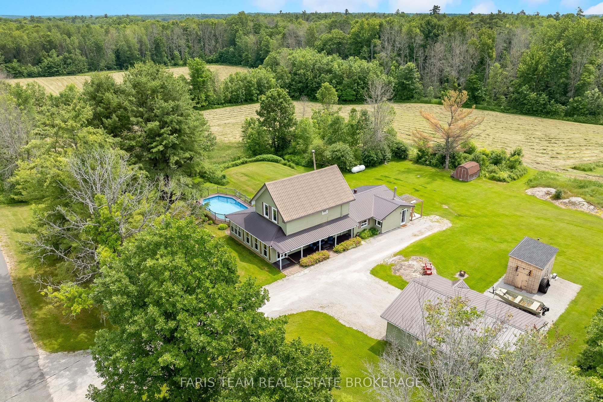 2289 Kinnear Side Road photo 1