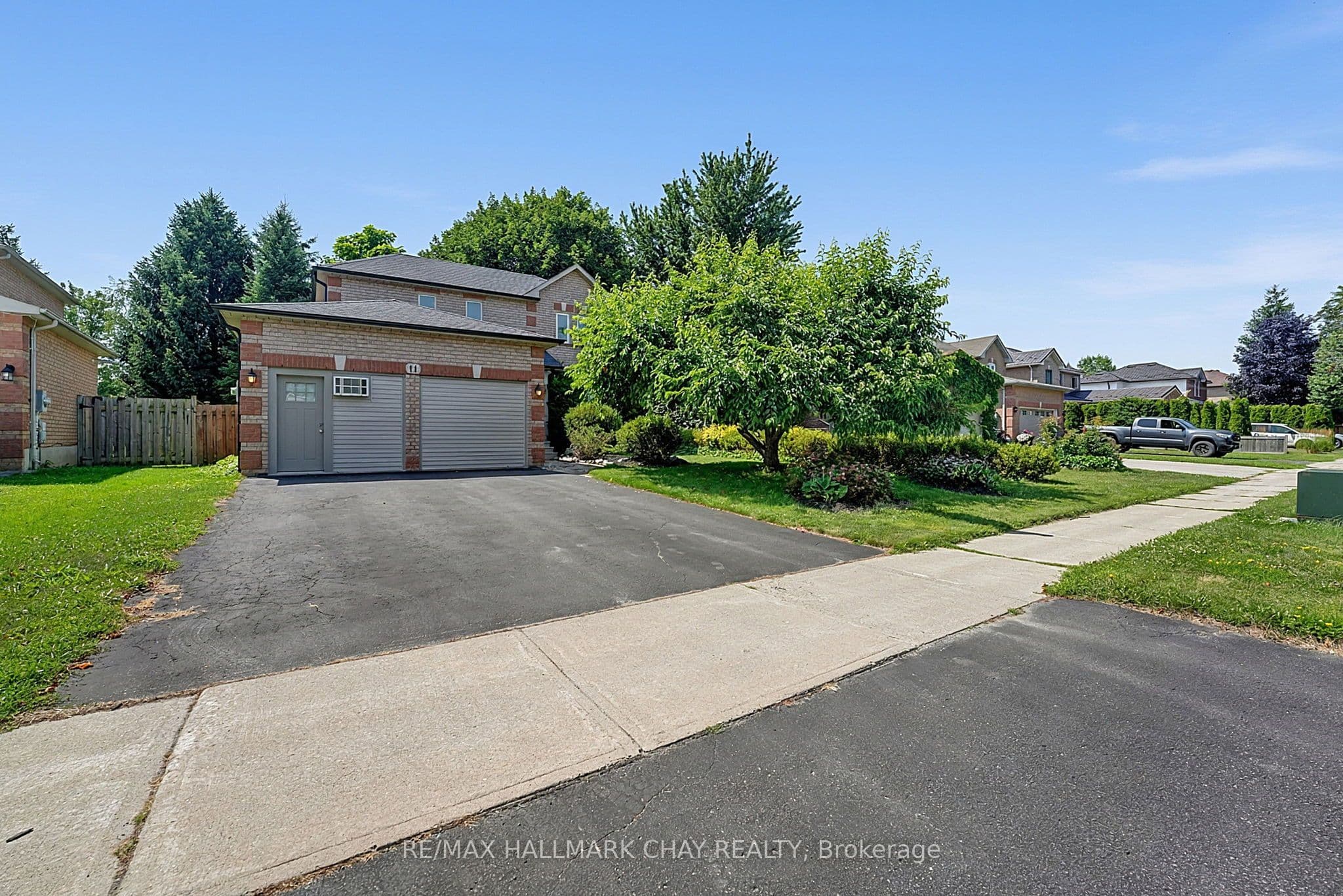 11 Dugdale Avenue photo 1